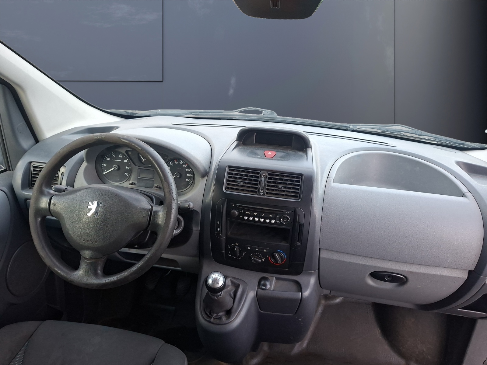 Peugeot Expert Vu 14