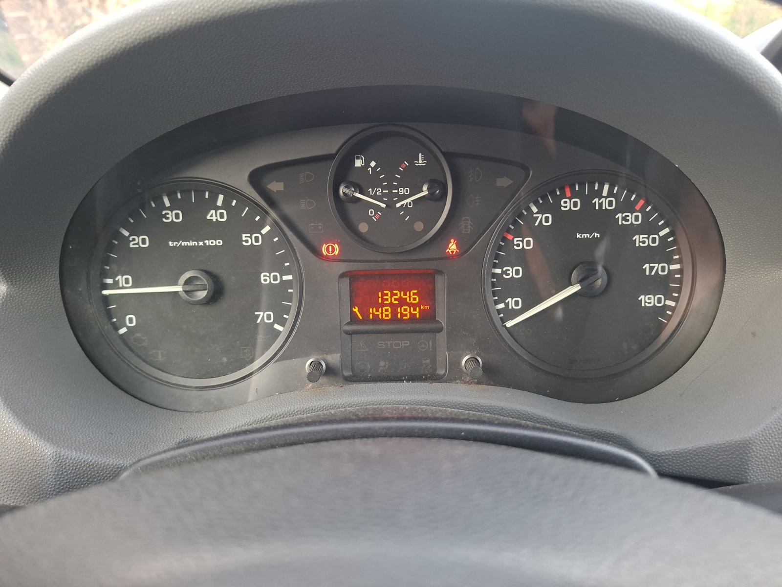 Peugeot Expert Vu 16