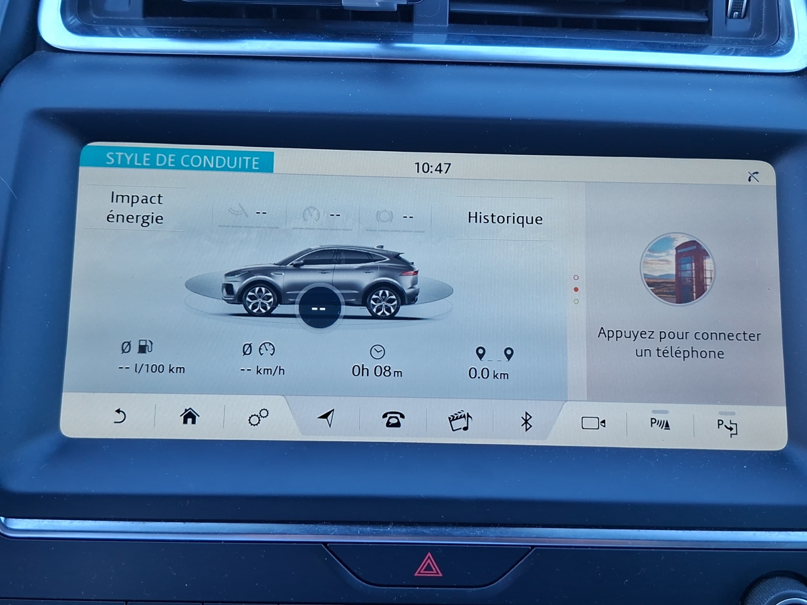 Jaguar E-Pace 34
