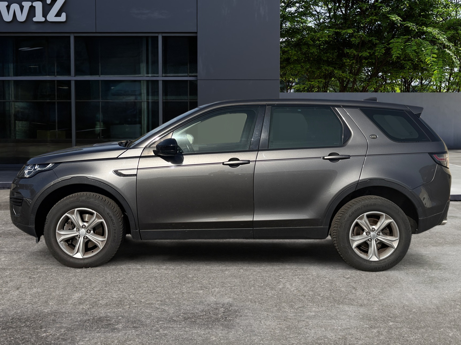 Land Rover Discovery Sport 1