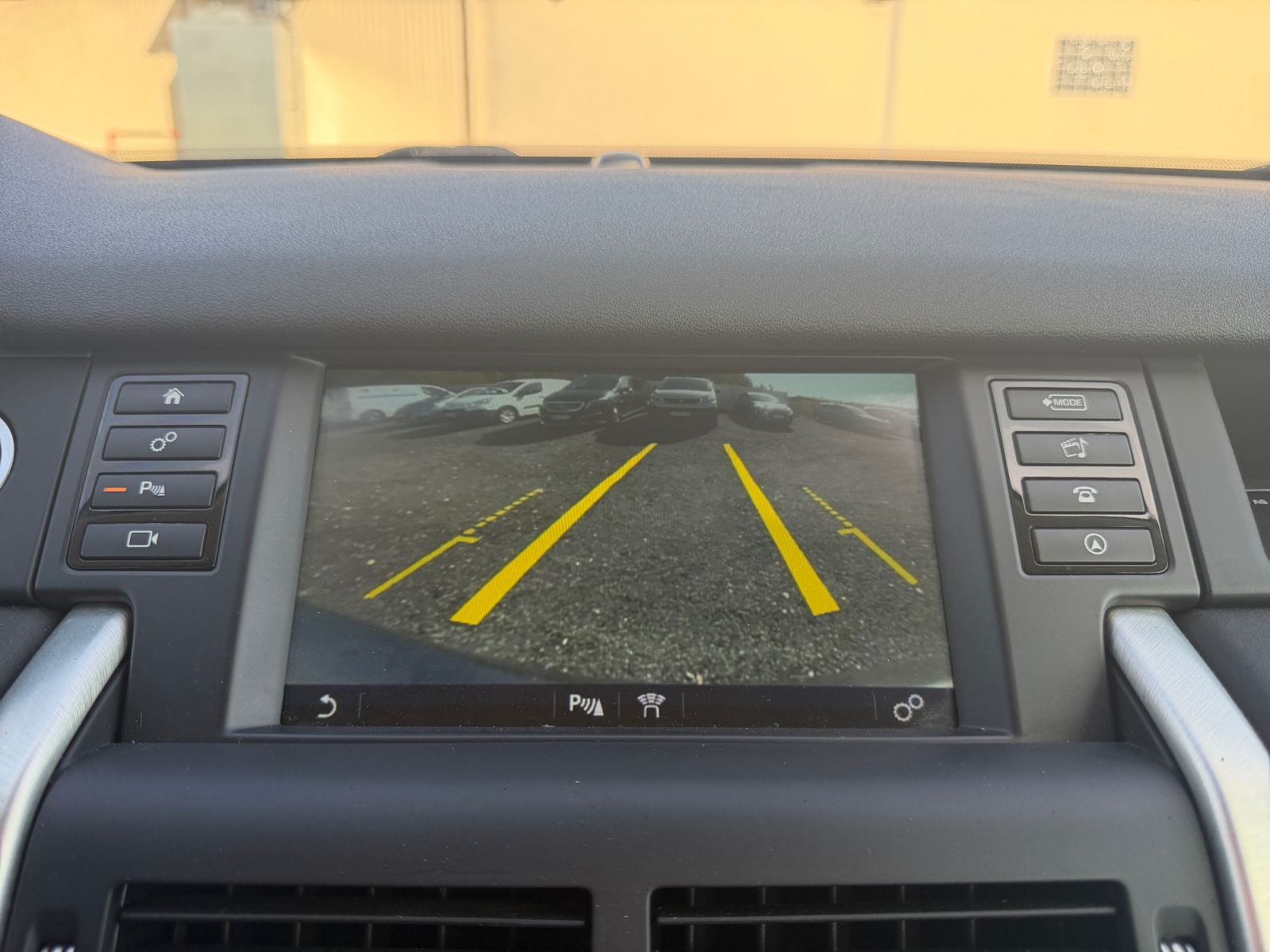 Land Rover Discovery Sport 22