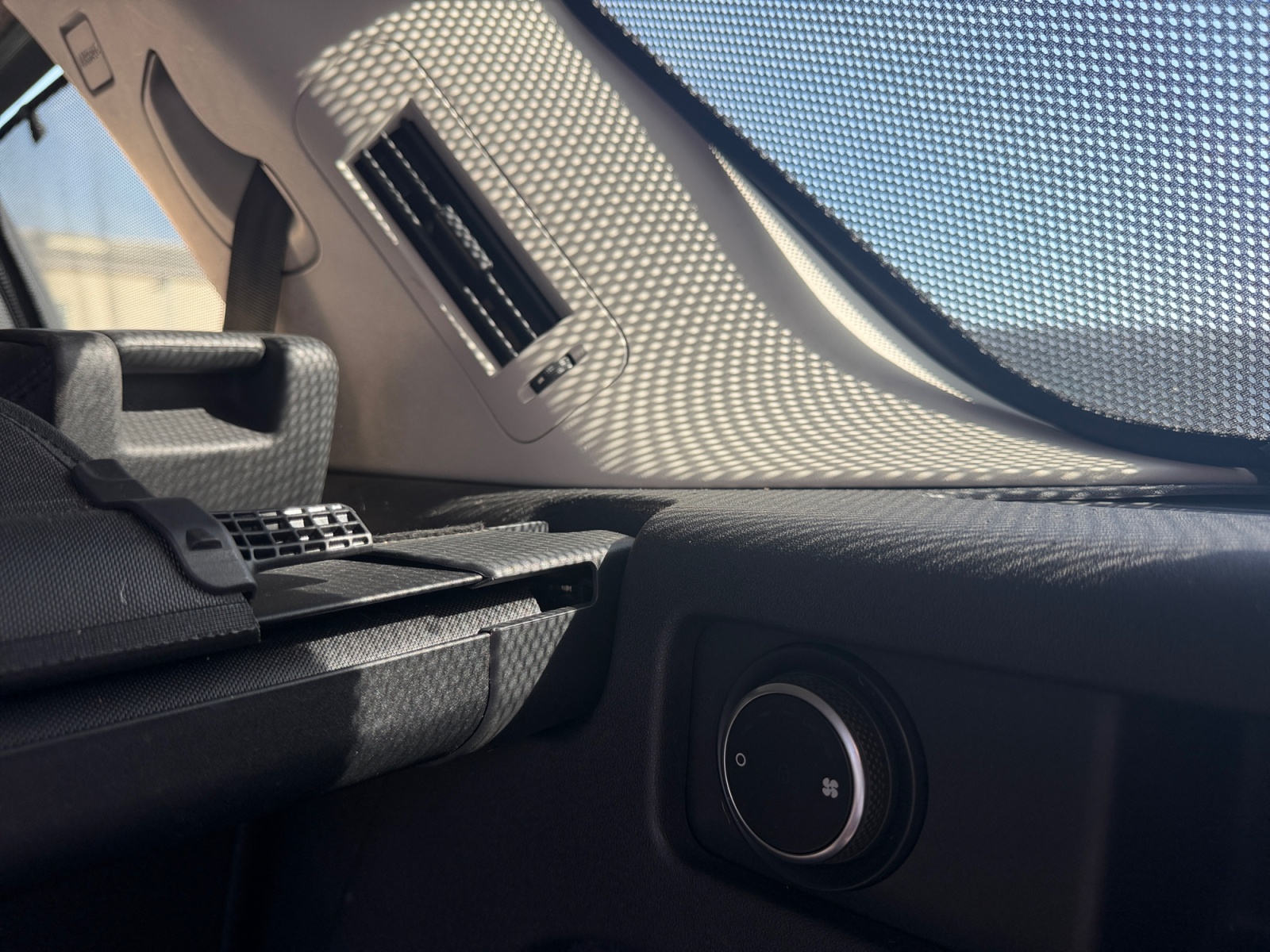 Land Rover Discovery Sport 24