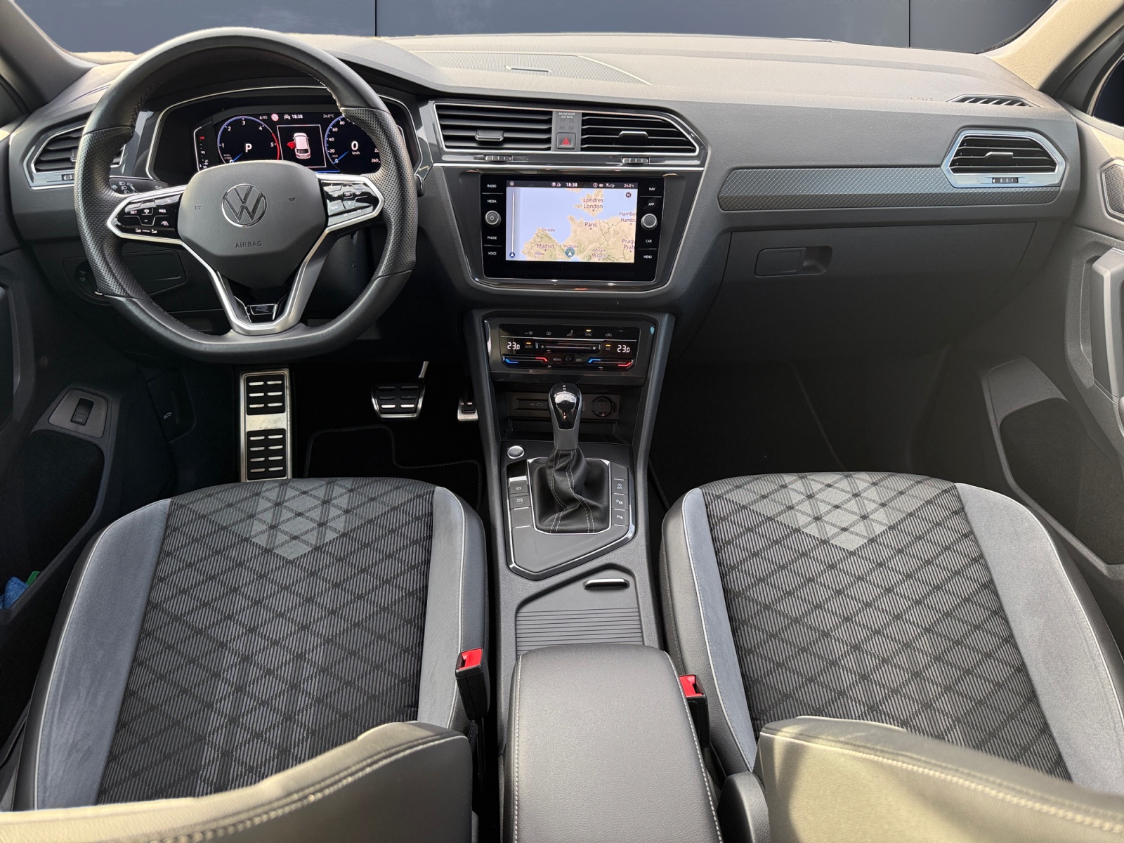 Volkswagen Tiguan 14