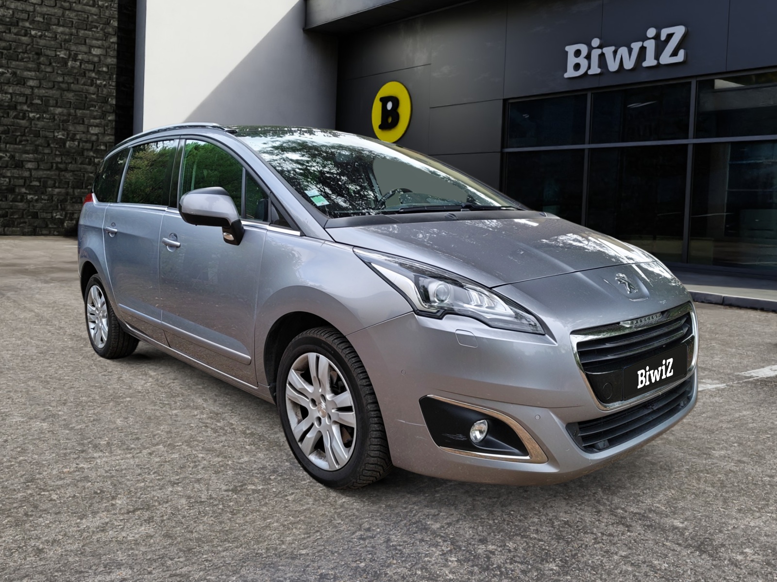 Peugeot 5008 6
