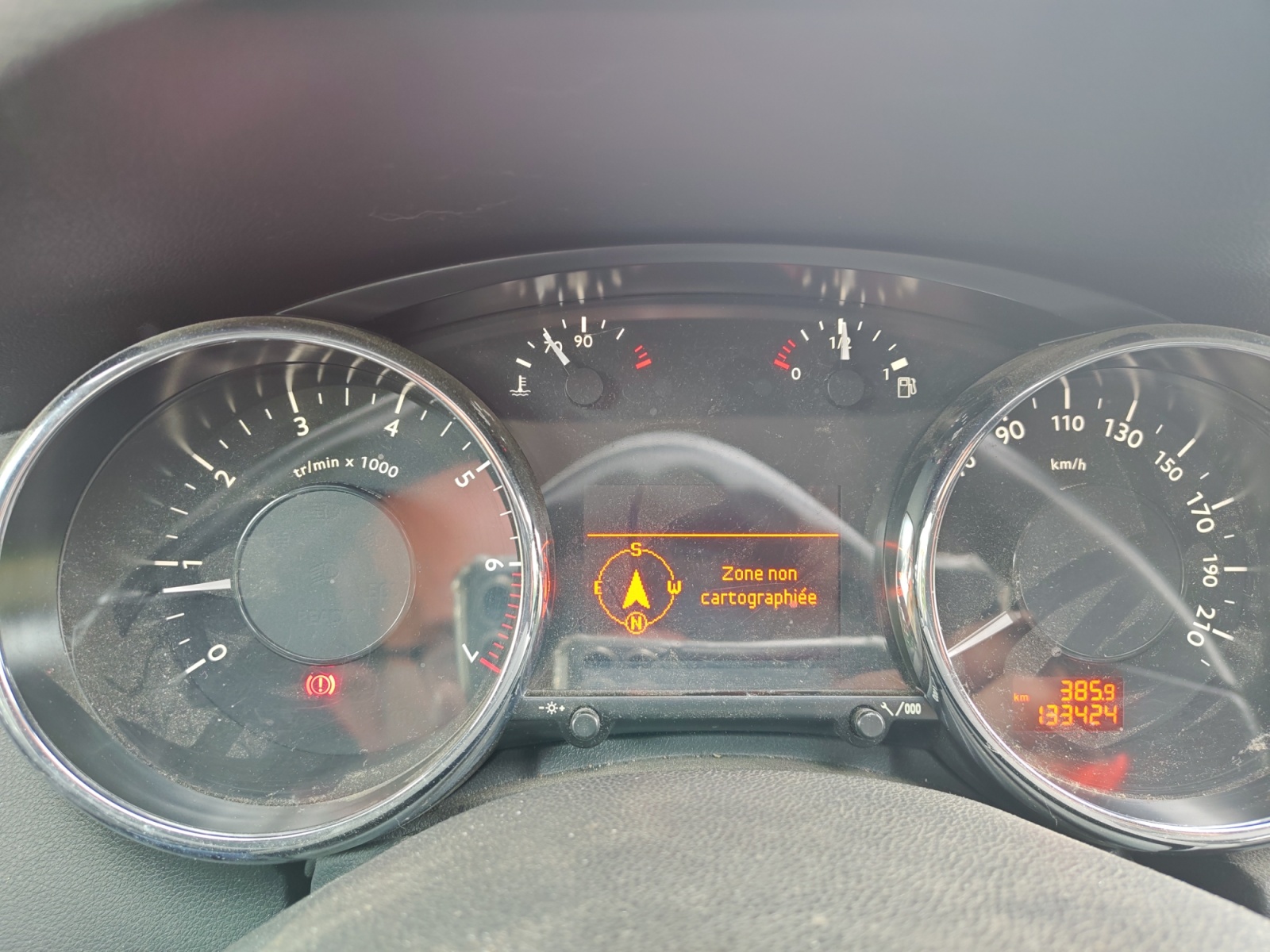 Peugeot 5008 16