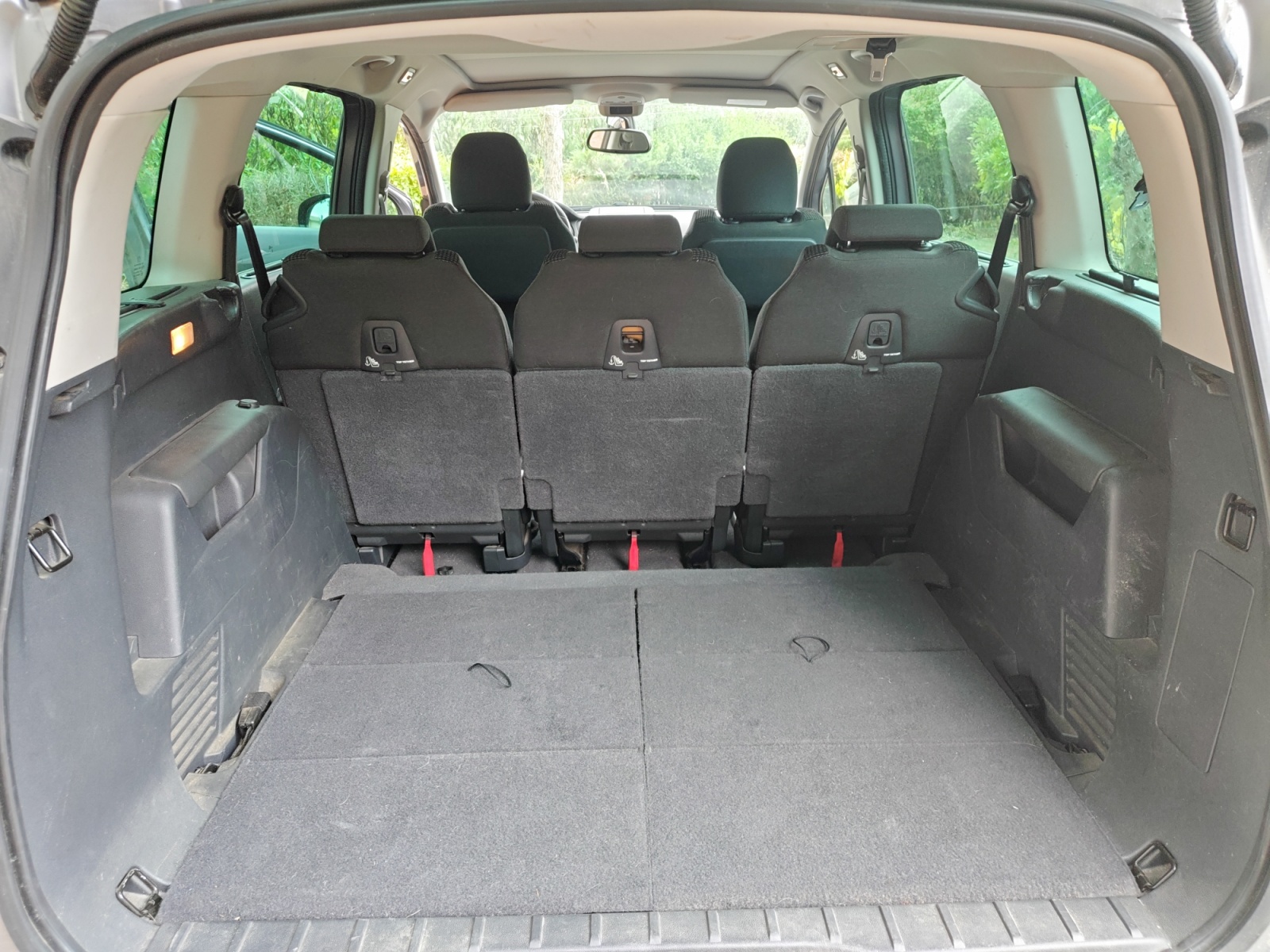 Peugeot 5008 28