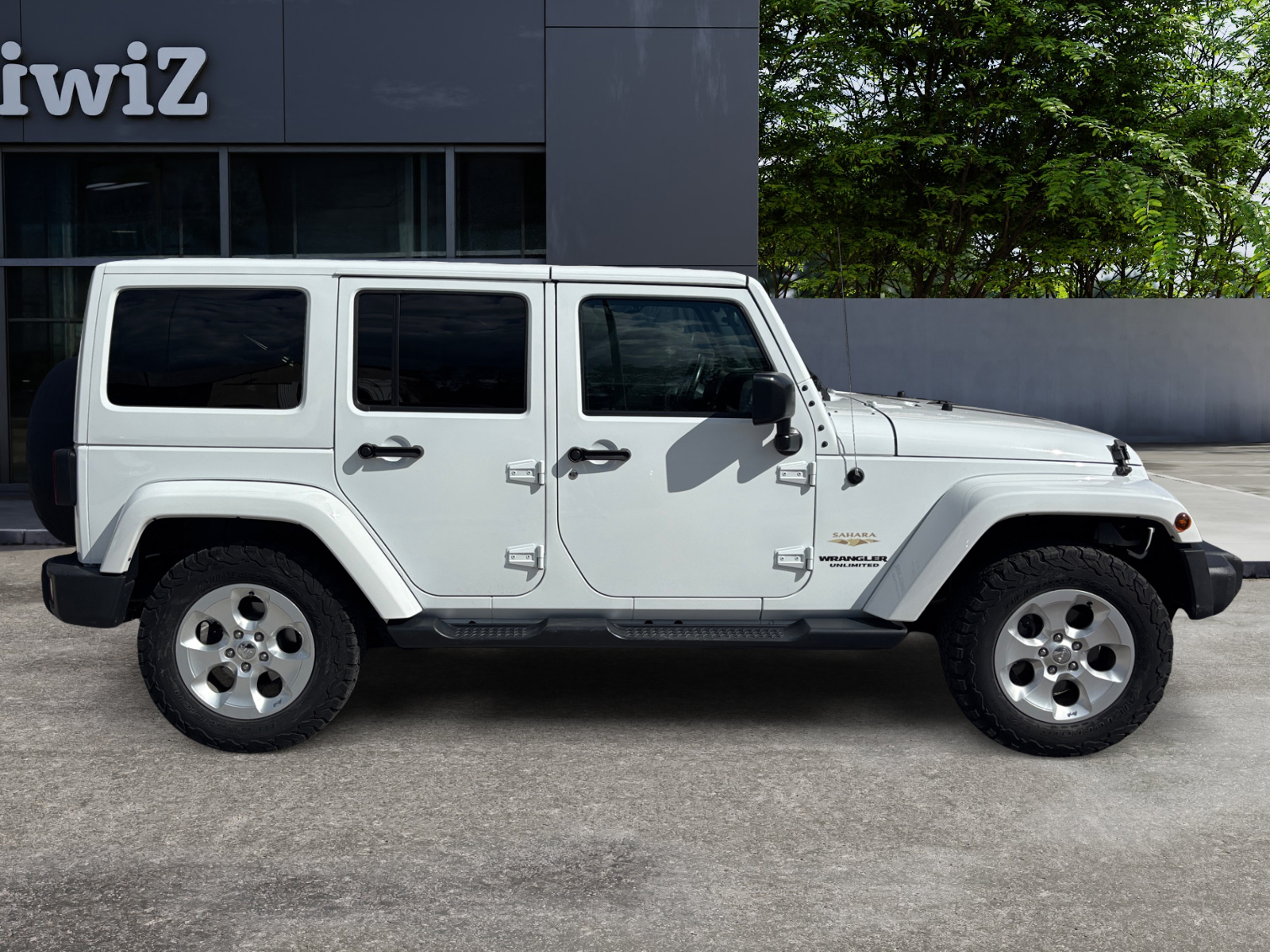 Jeep Wrangler 5