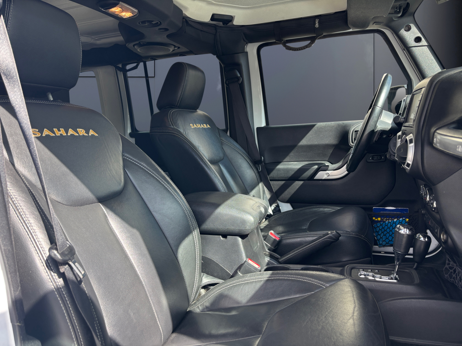 Jeep Wrangler 13