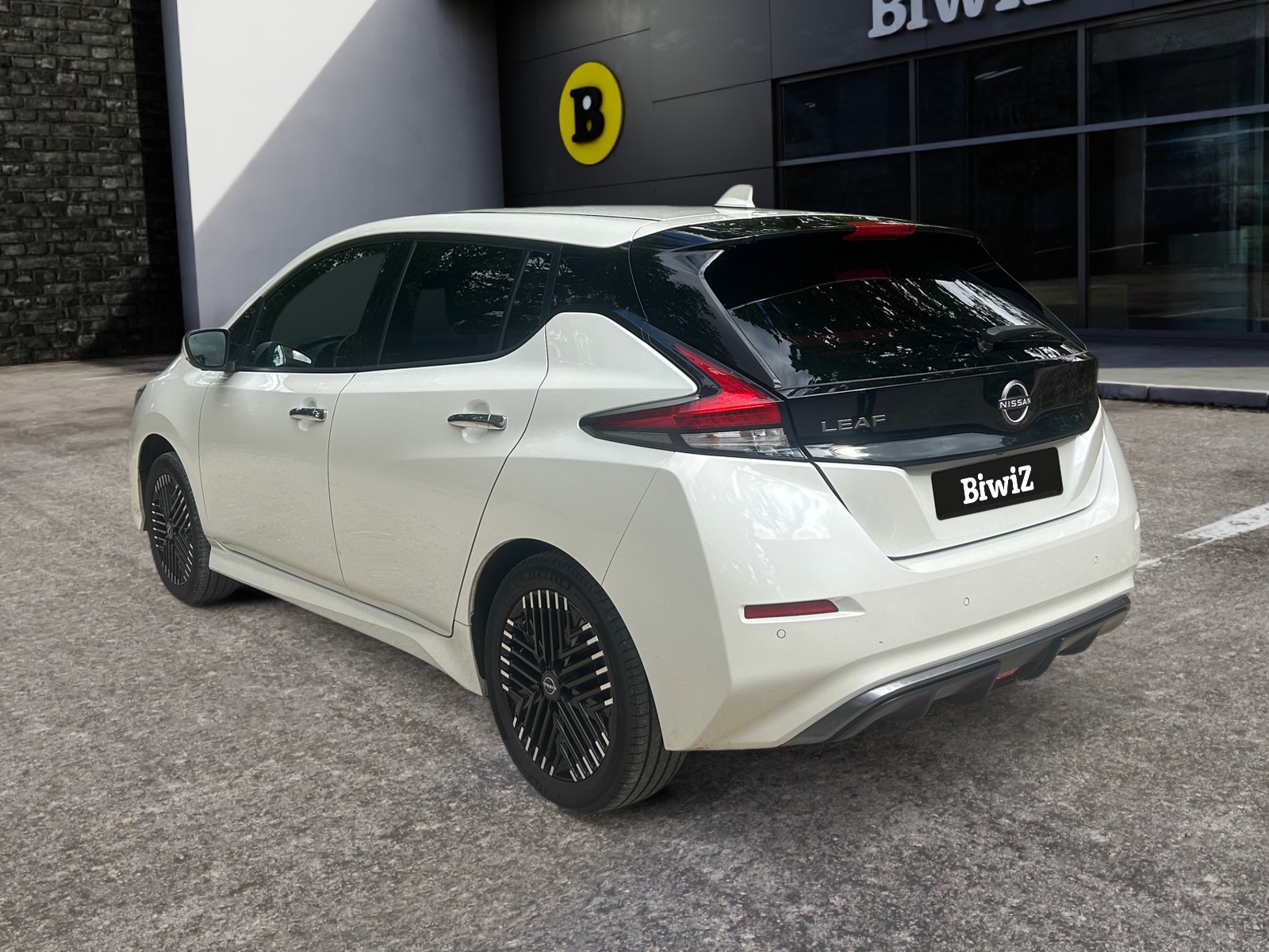 Nissan Leaf 5