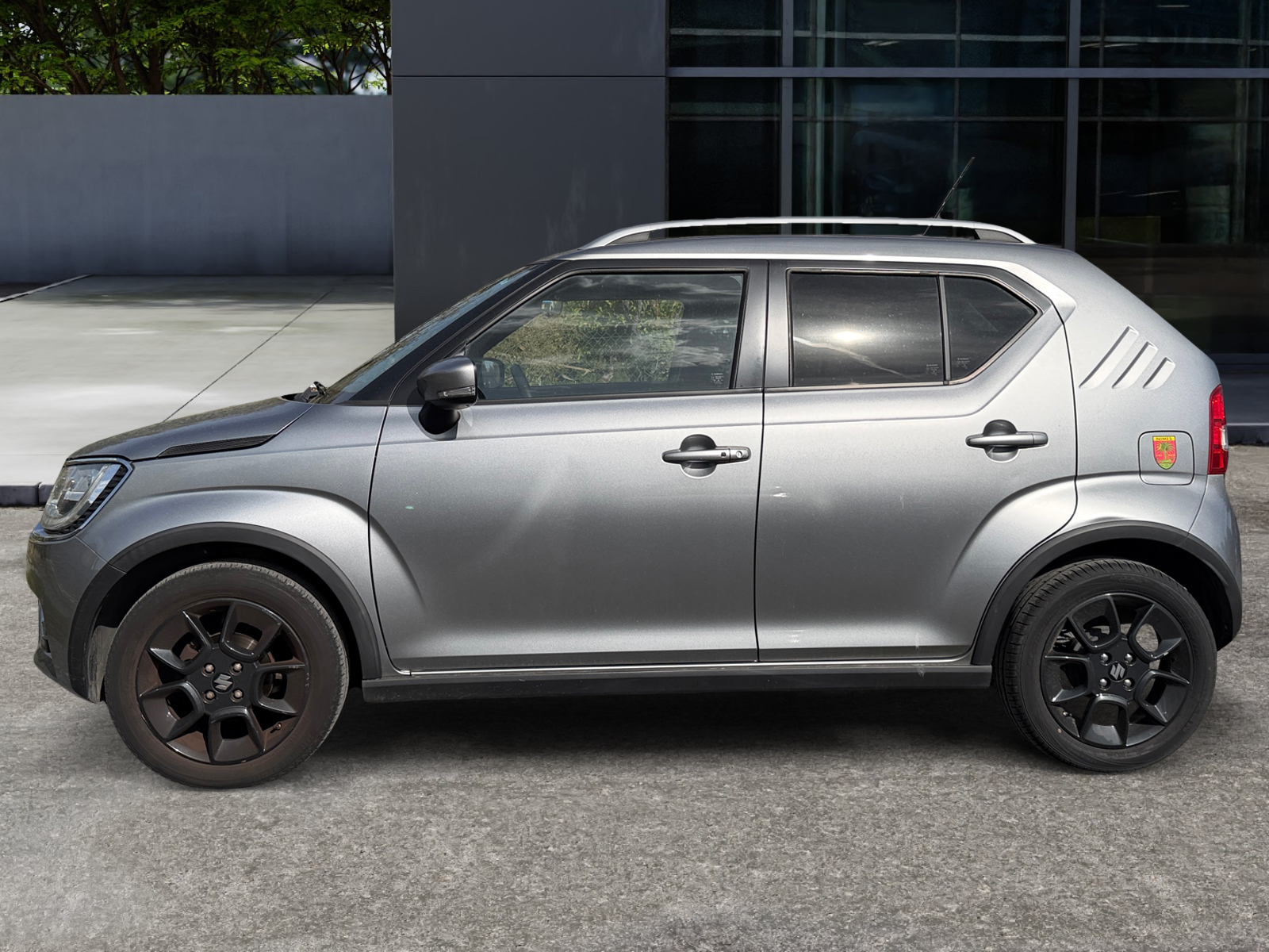 Suzuki Ignis 1