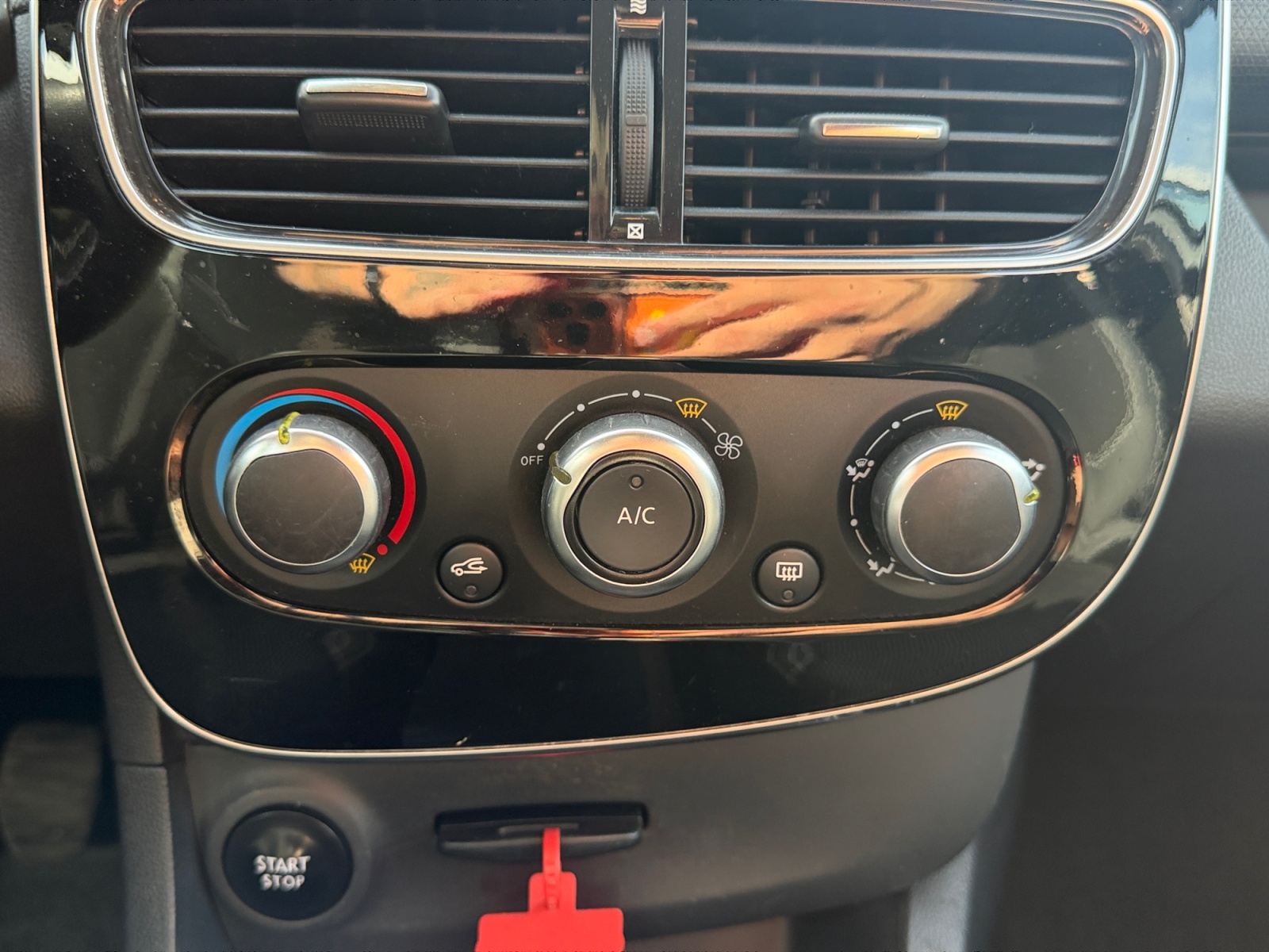 Renault Clio 19