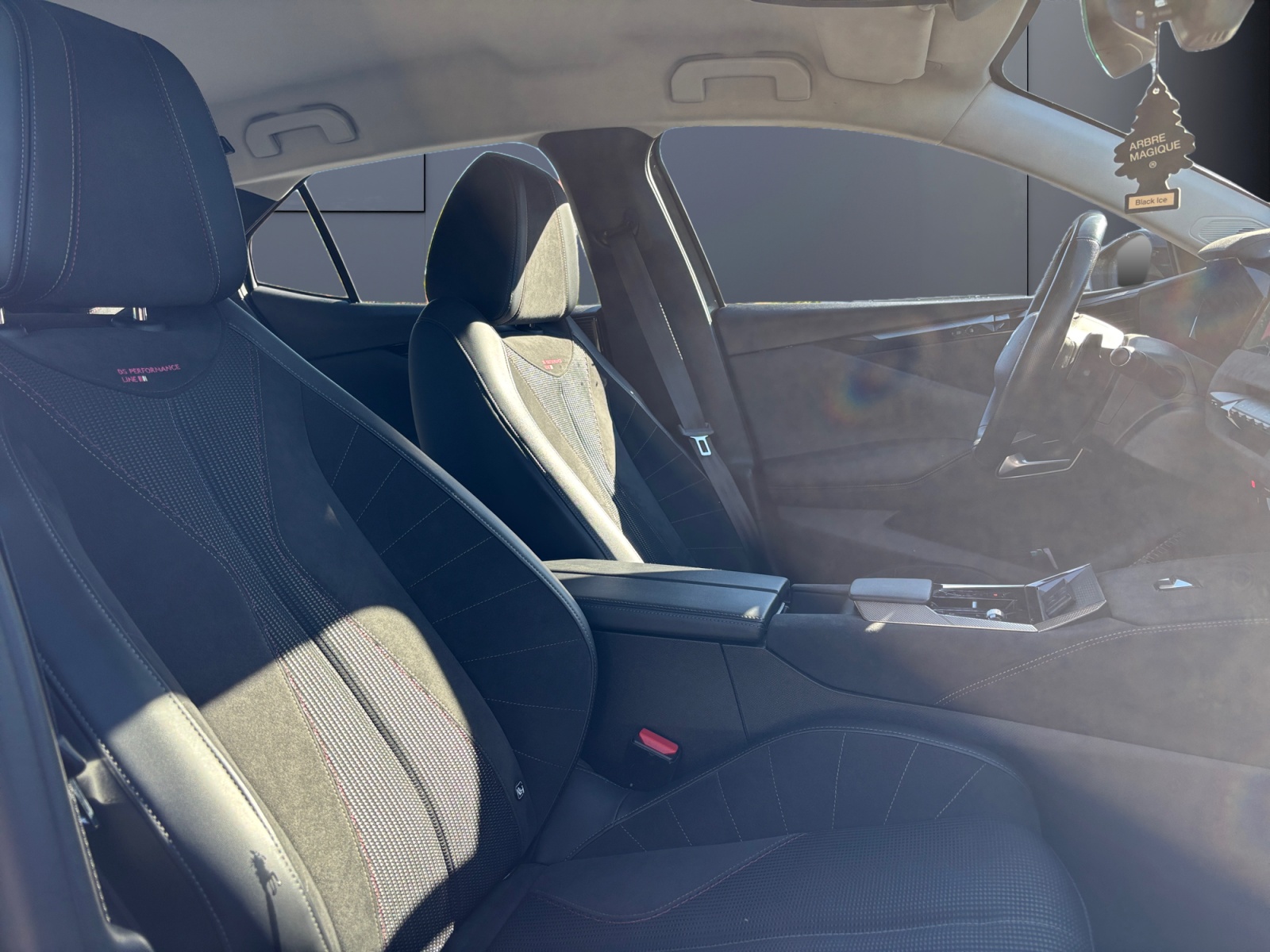 Ds Automobiles Ds 4 13