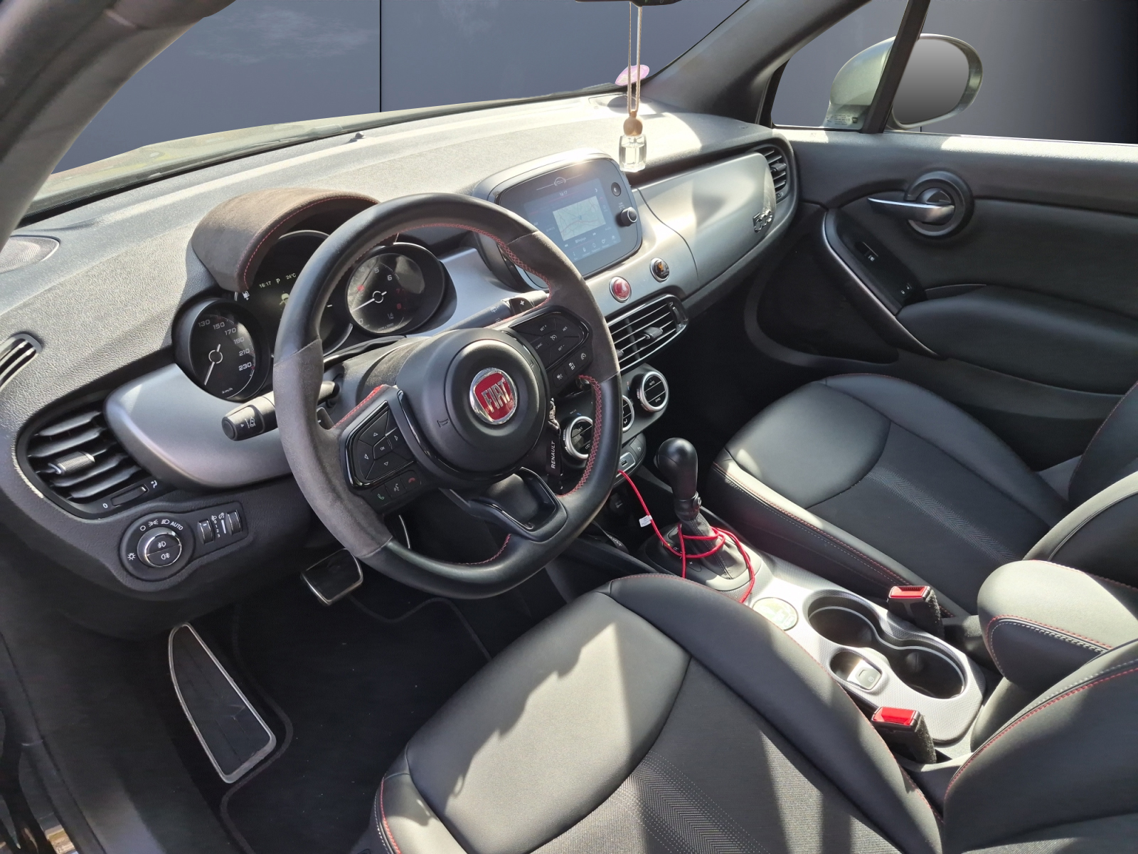 Fiat 500X 8
