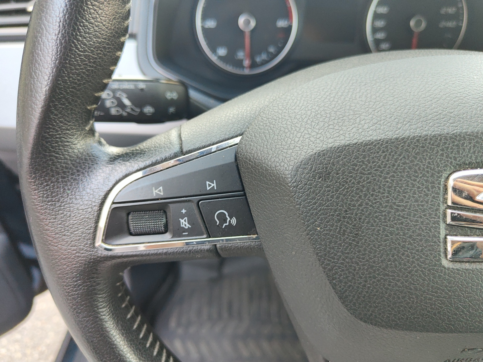 Seat Arona 22