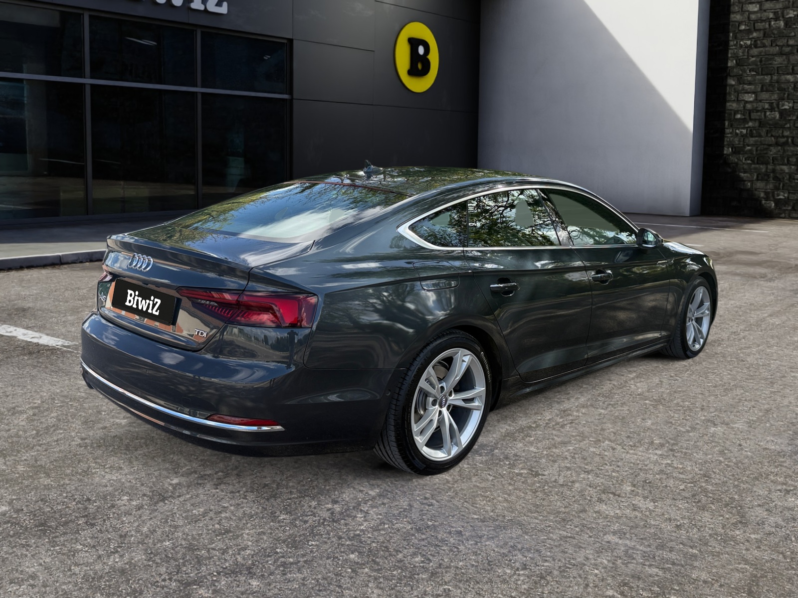 Audi A5 4