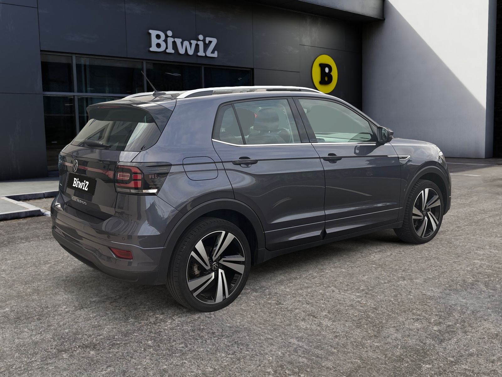 Volkswagen T-Cross 4