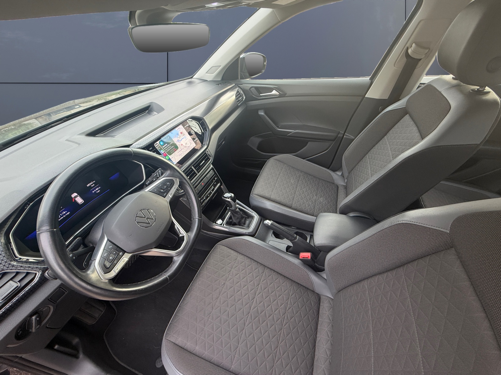 Volkswagen T-Cross 8