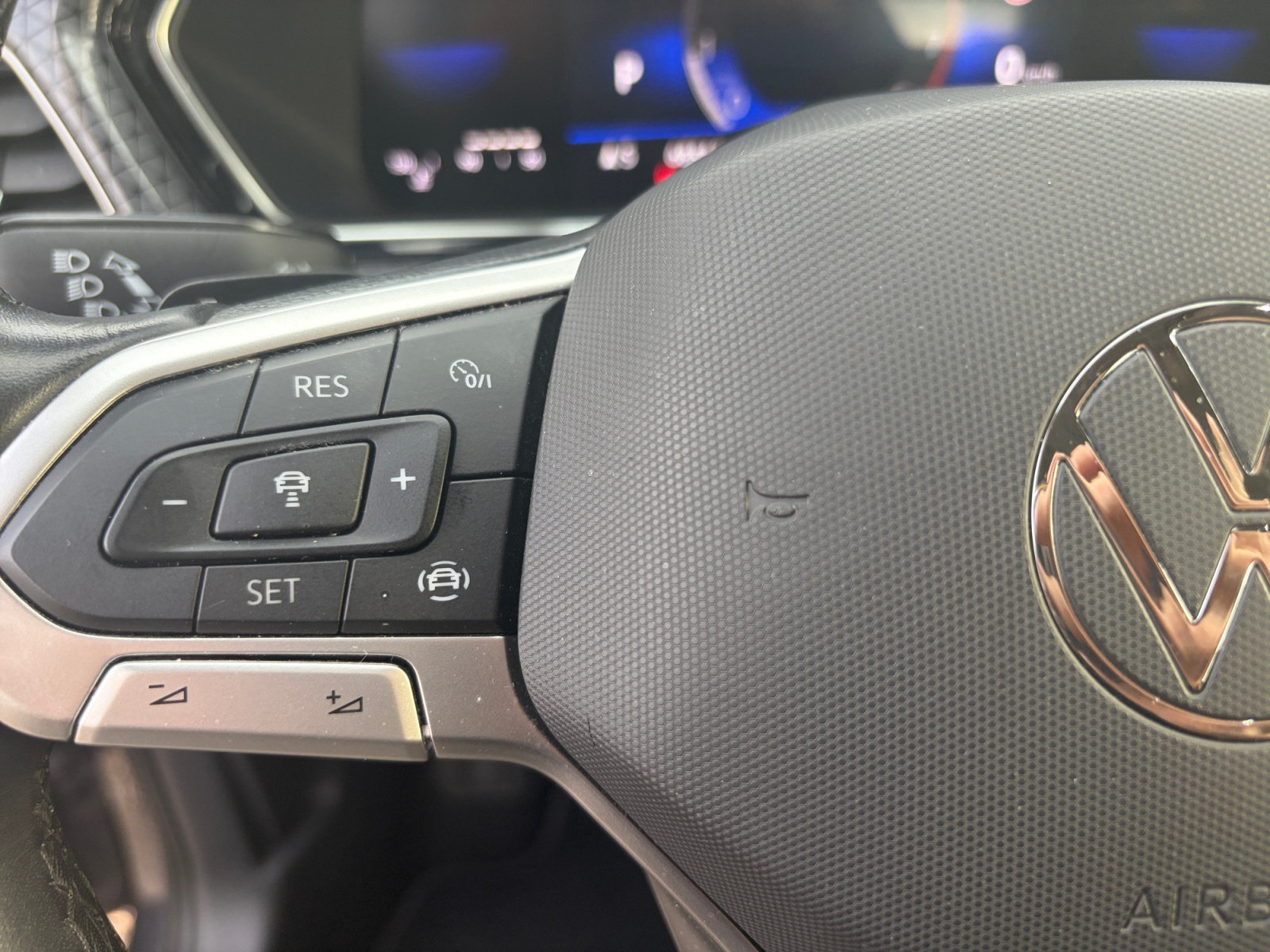 Volkswagen T-Cross 20
