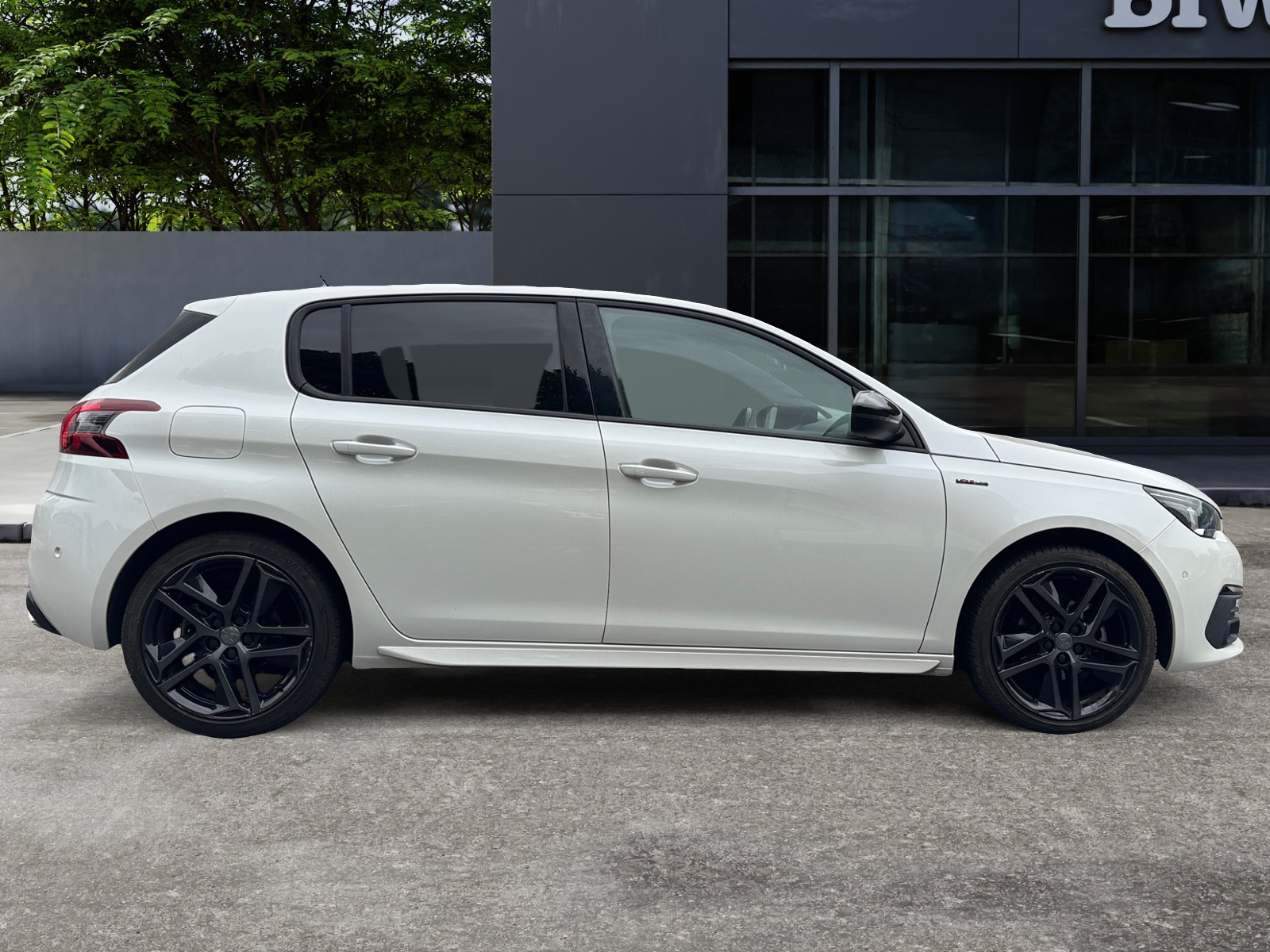 Peugeot 308 5