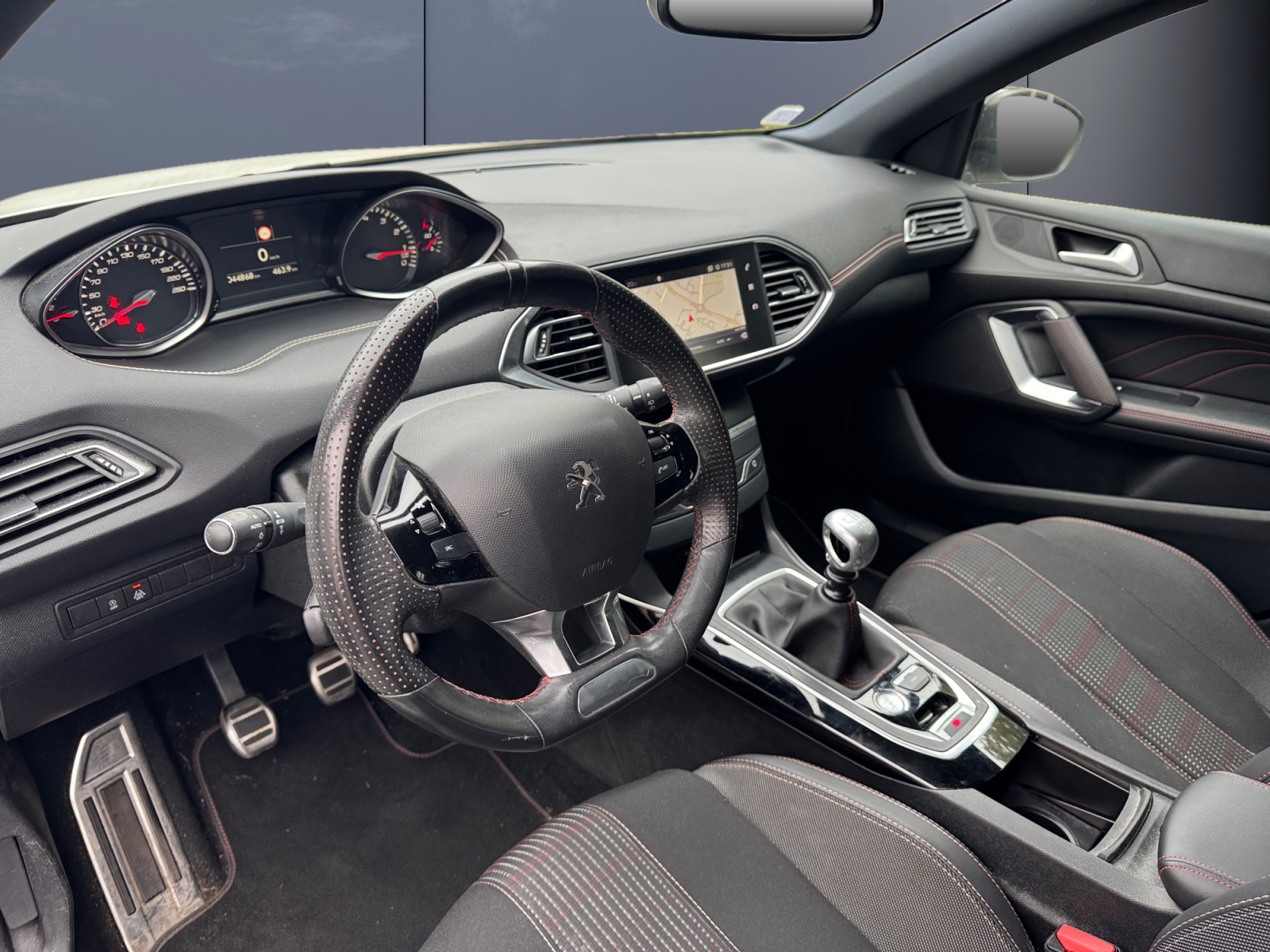 Peugeot 308 8