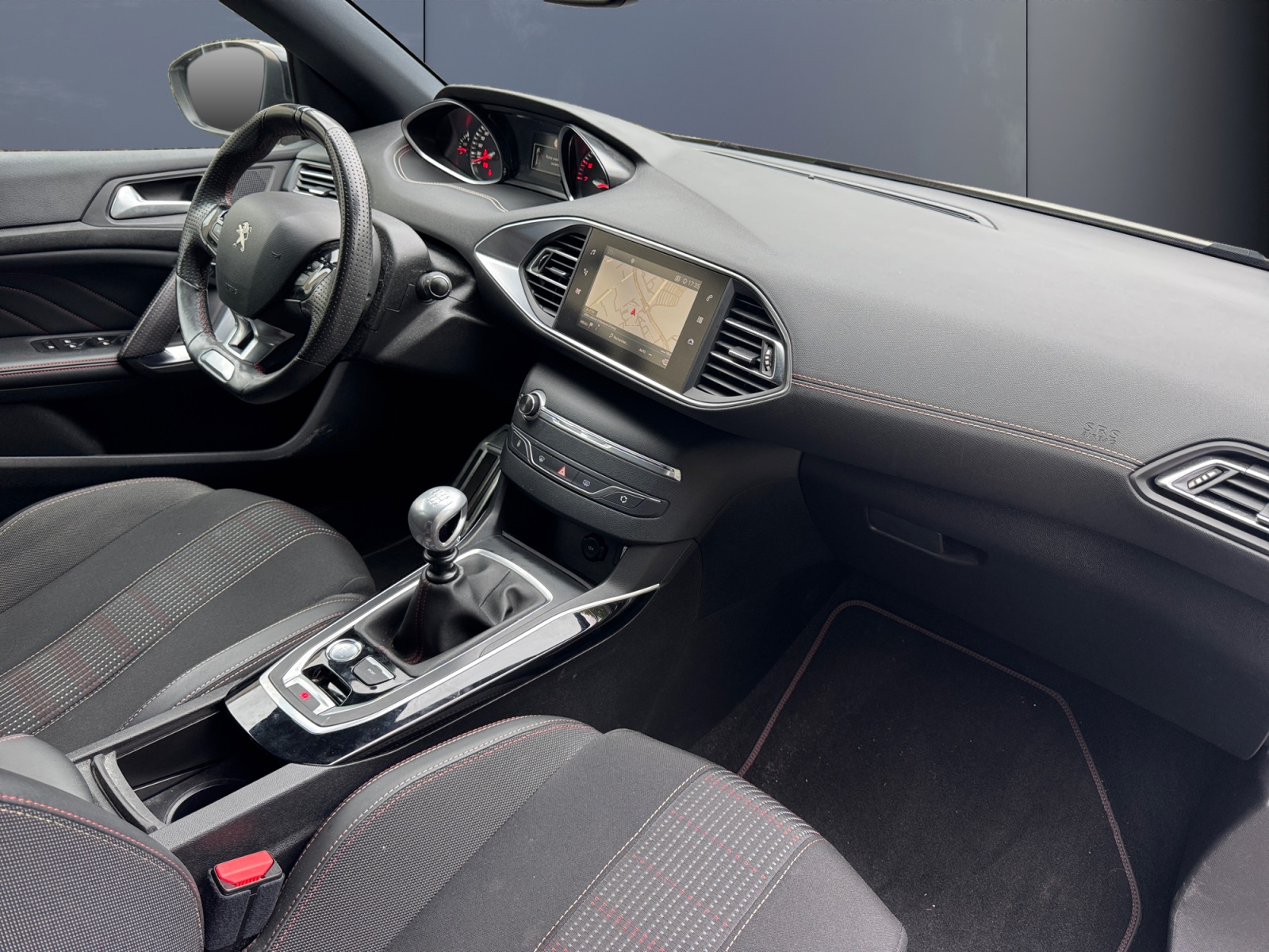 Peugeot 308 12