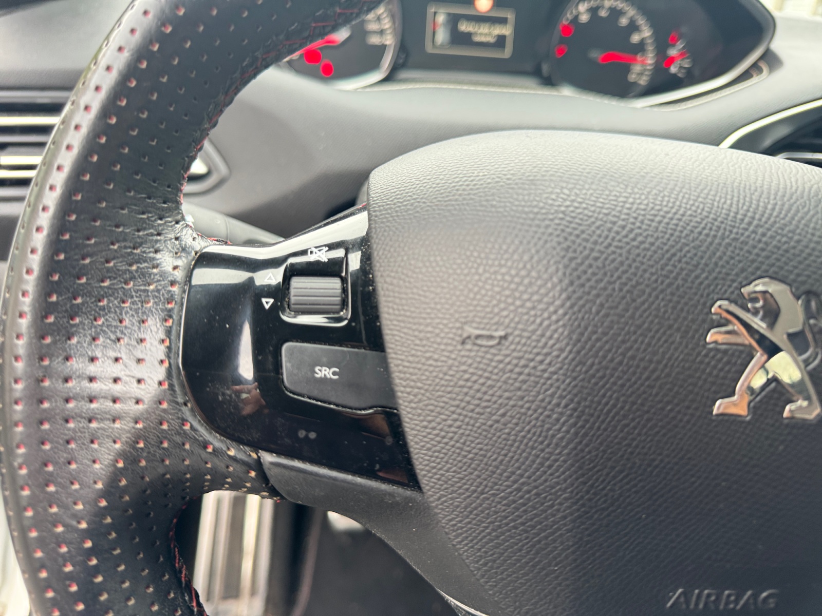 Peugeot 308 23