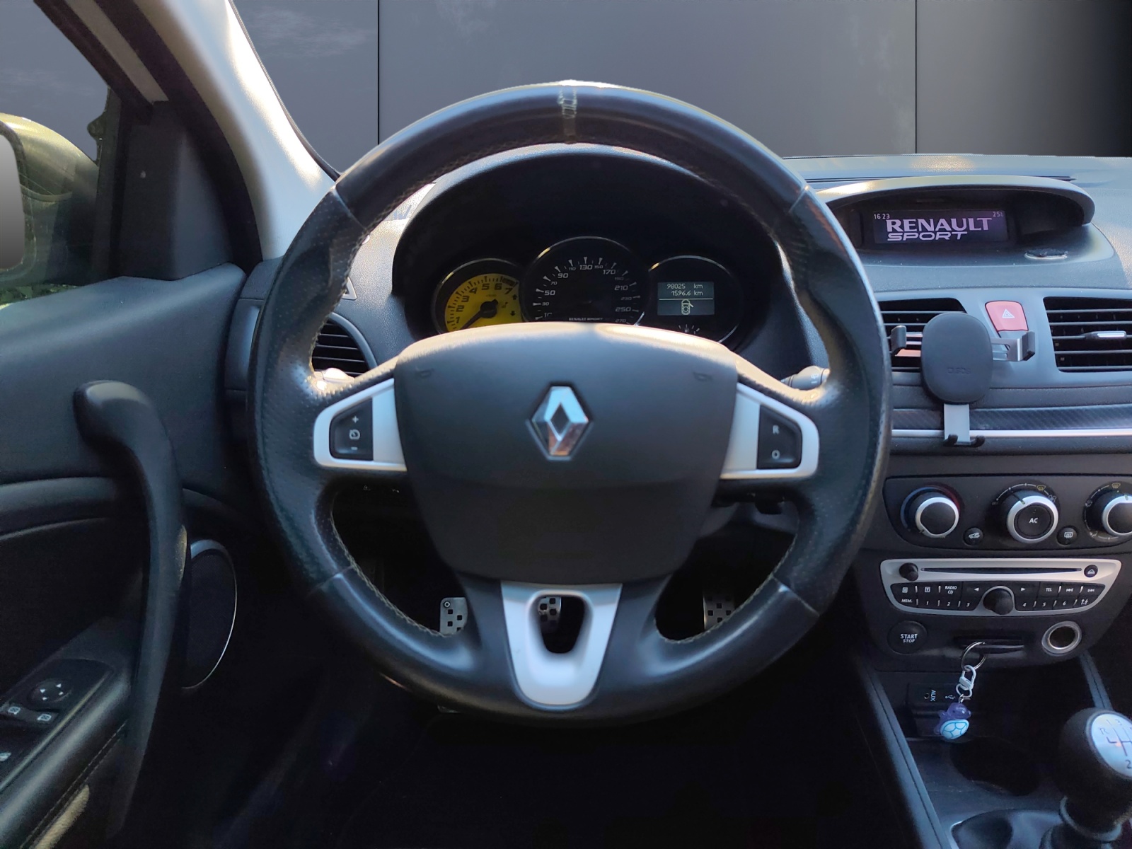 Renault Megane 15