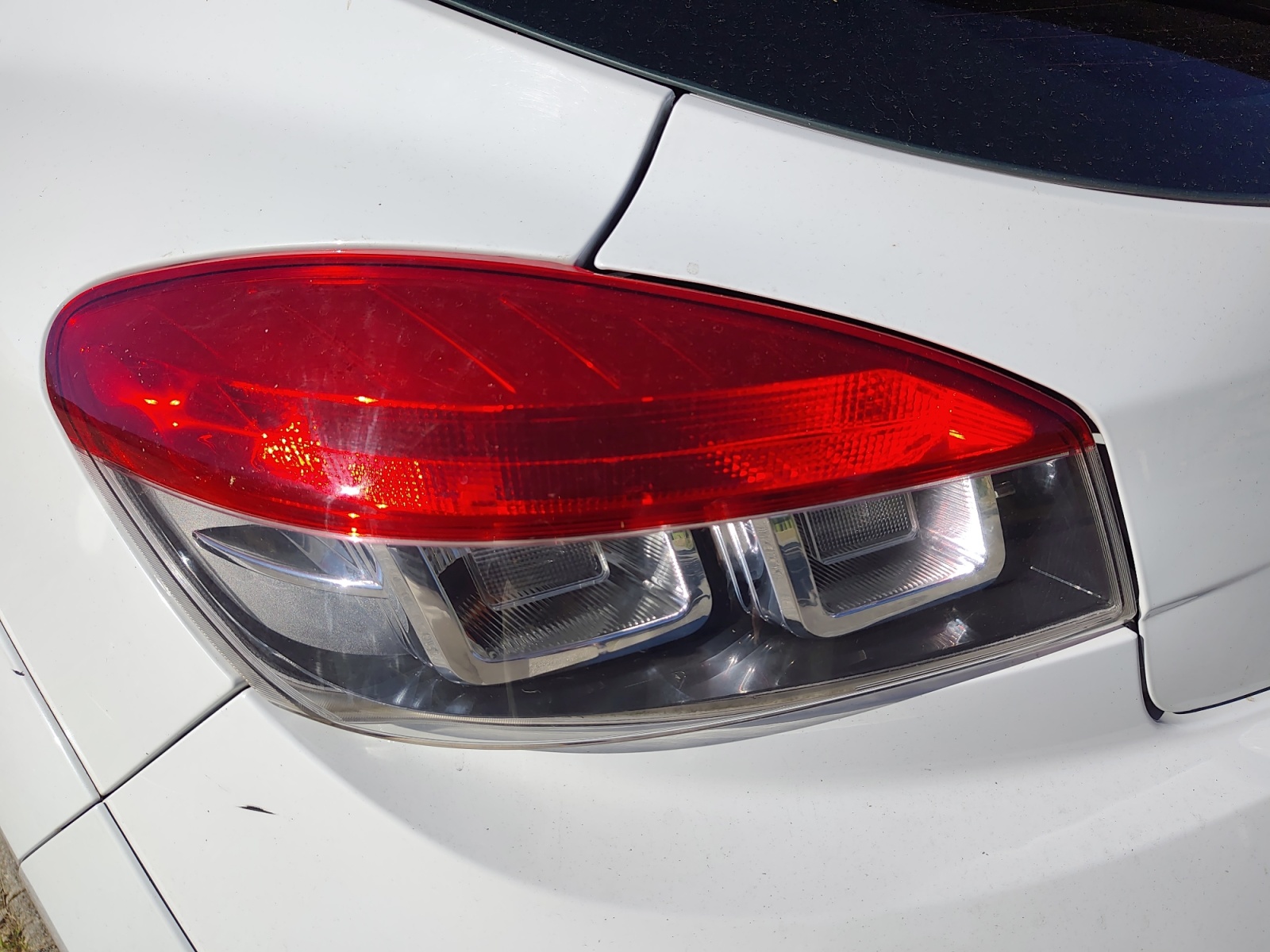 Renault Megane 25