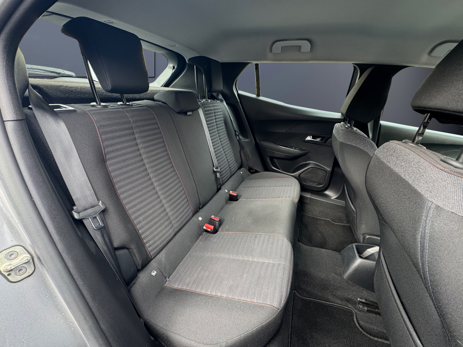 Peugeot 2008 11
