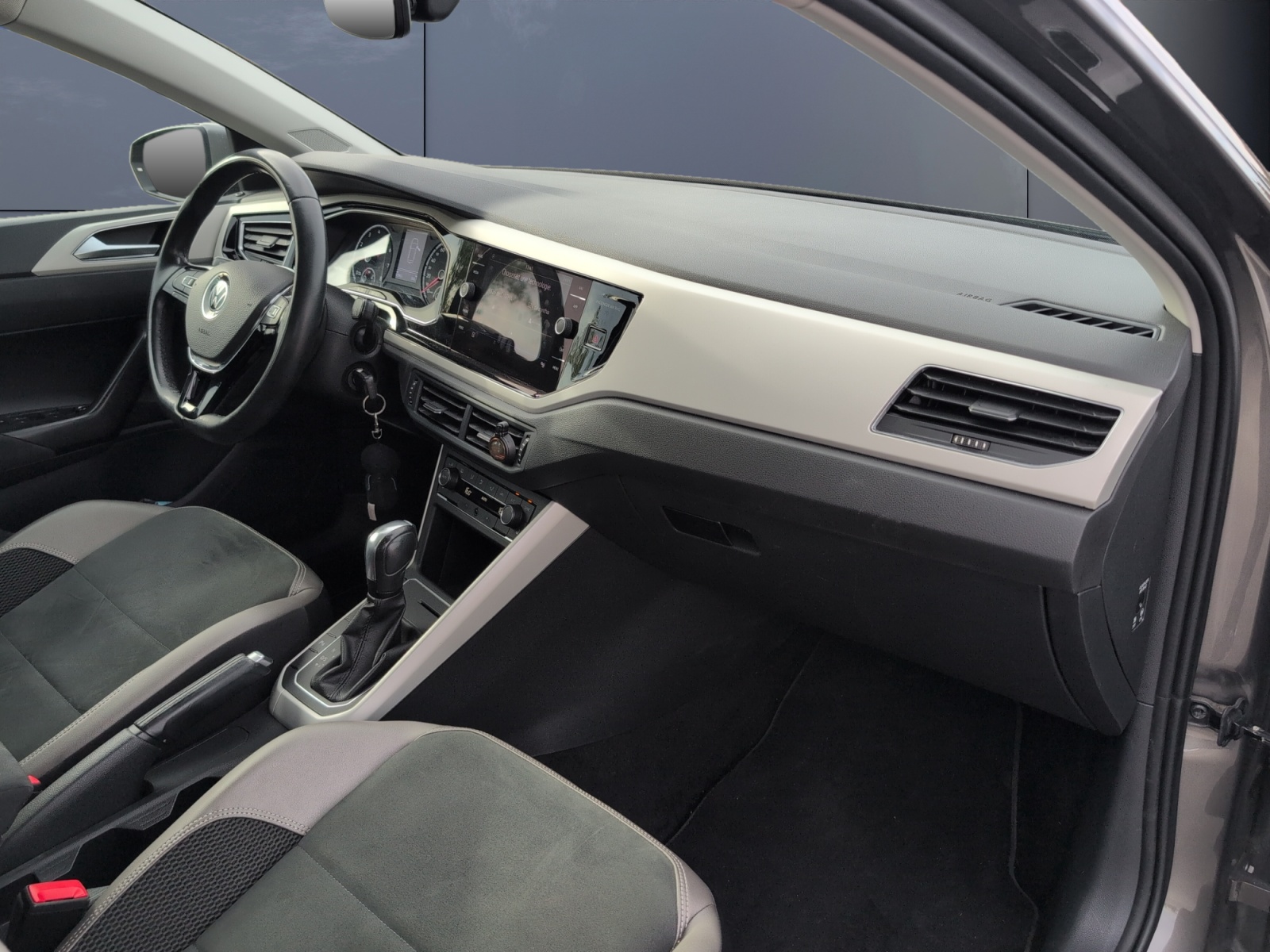 Volkswagen Polo 12
