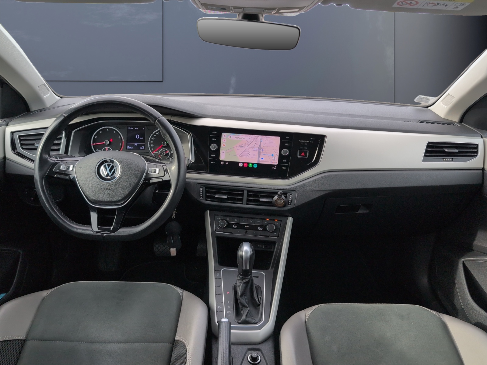 Volkswagen Polo 14