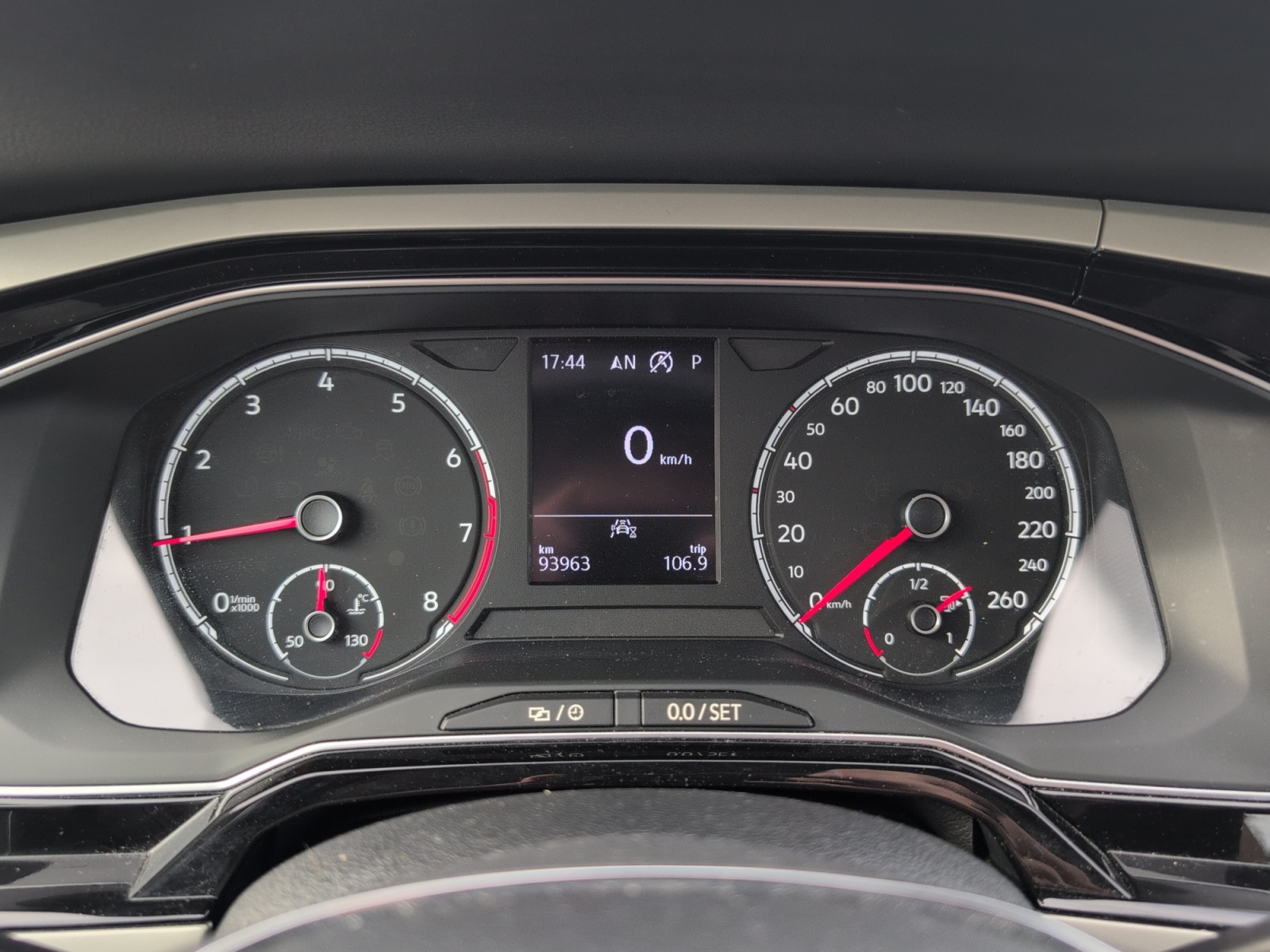 Volkswagen Polo 16