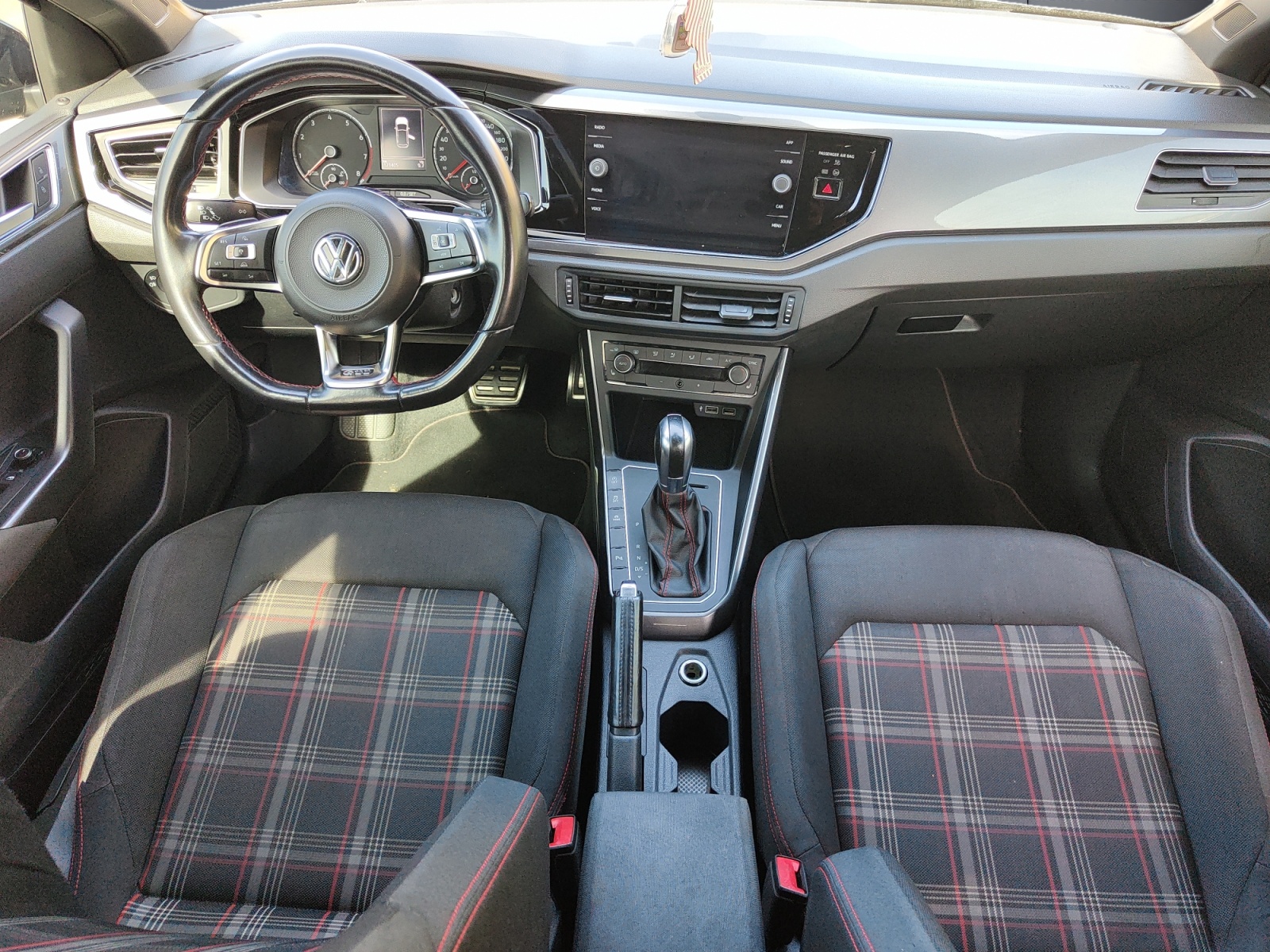 Volkswagen Polo 14