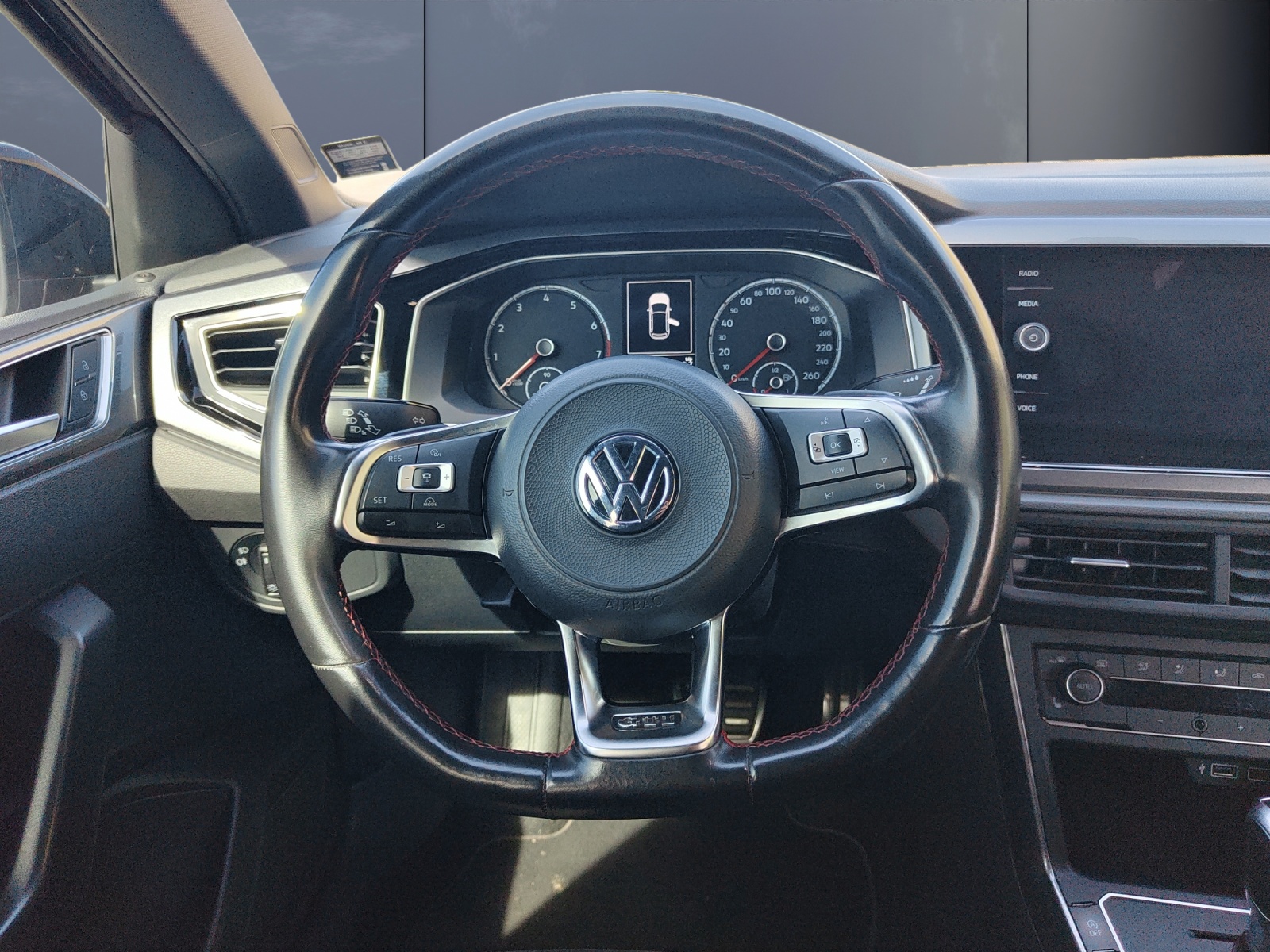 Volkswagen Polo 15