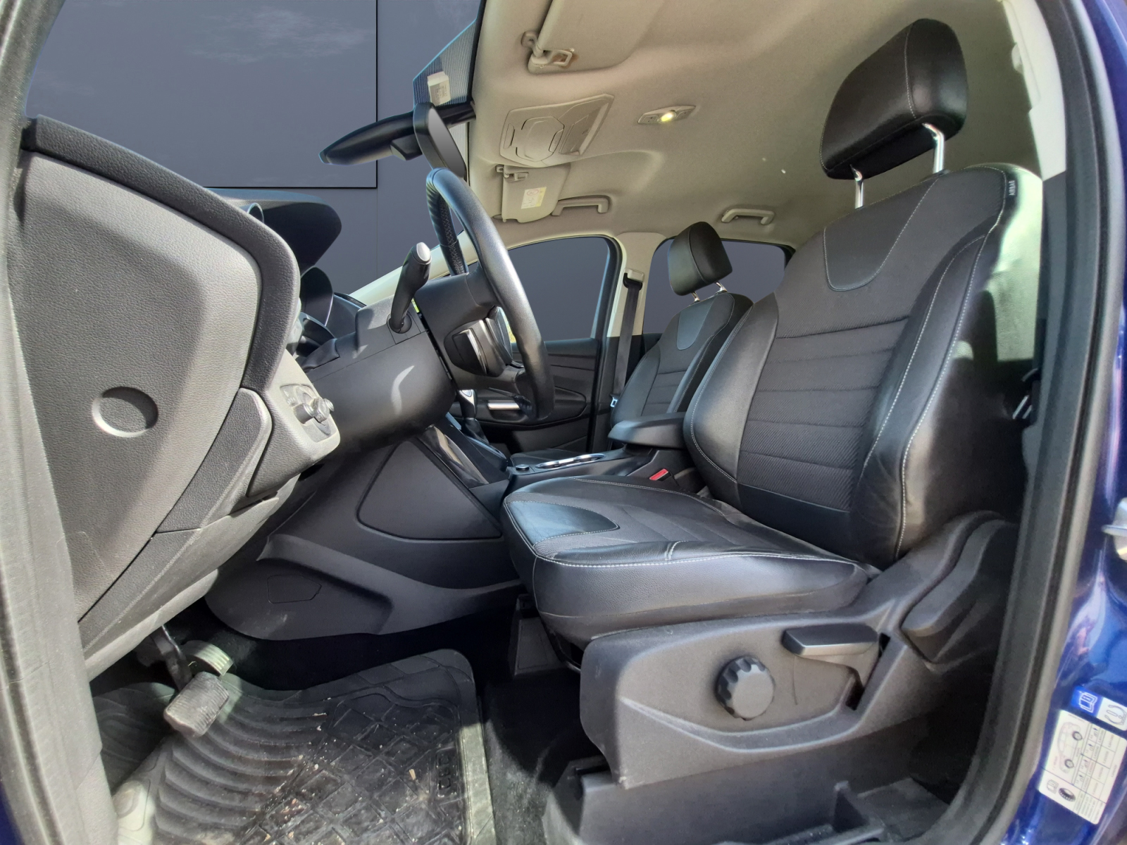Ford Kuga 9