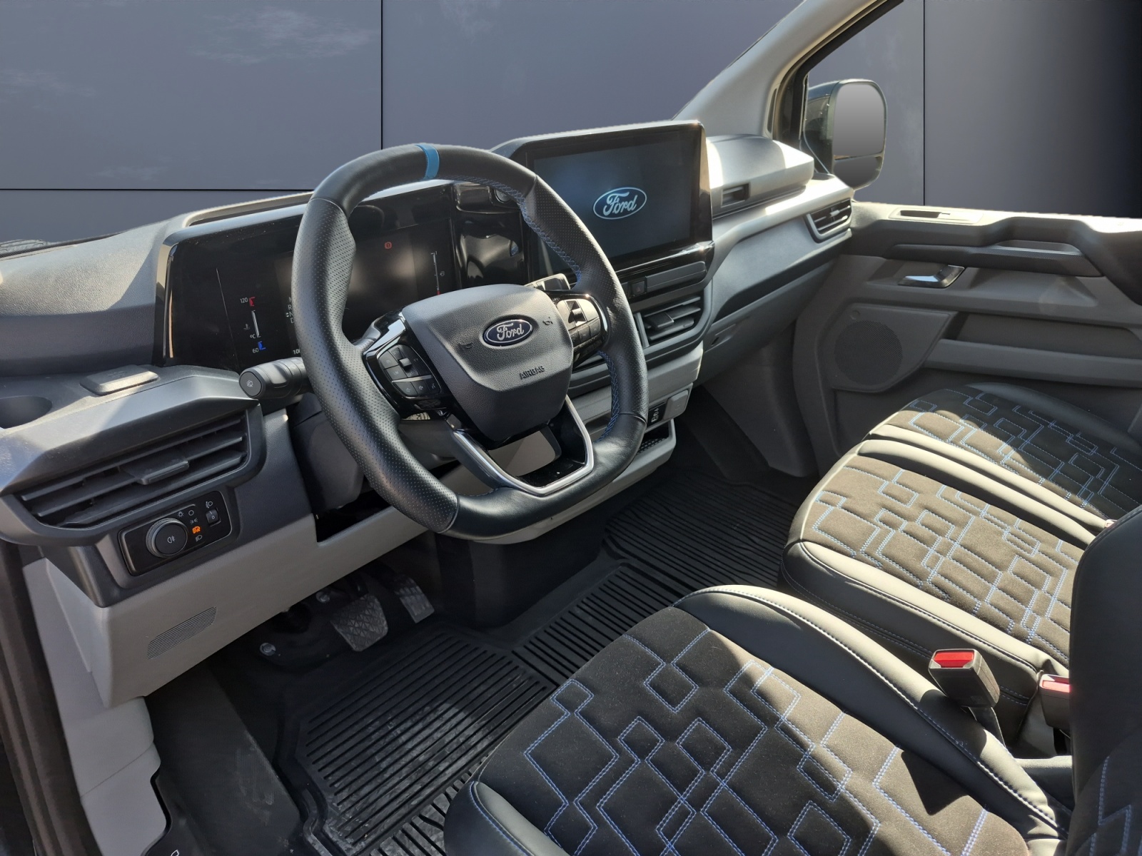 Ford Transit Custom Vu 8