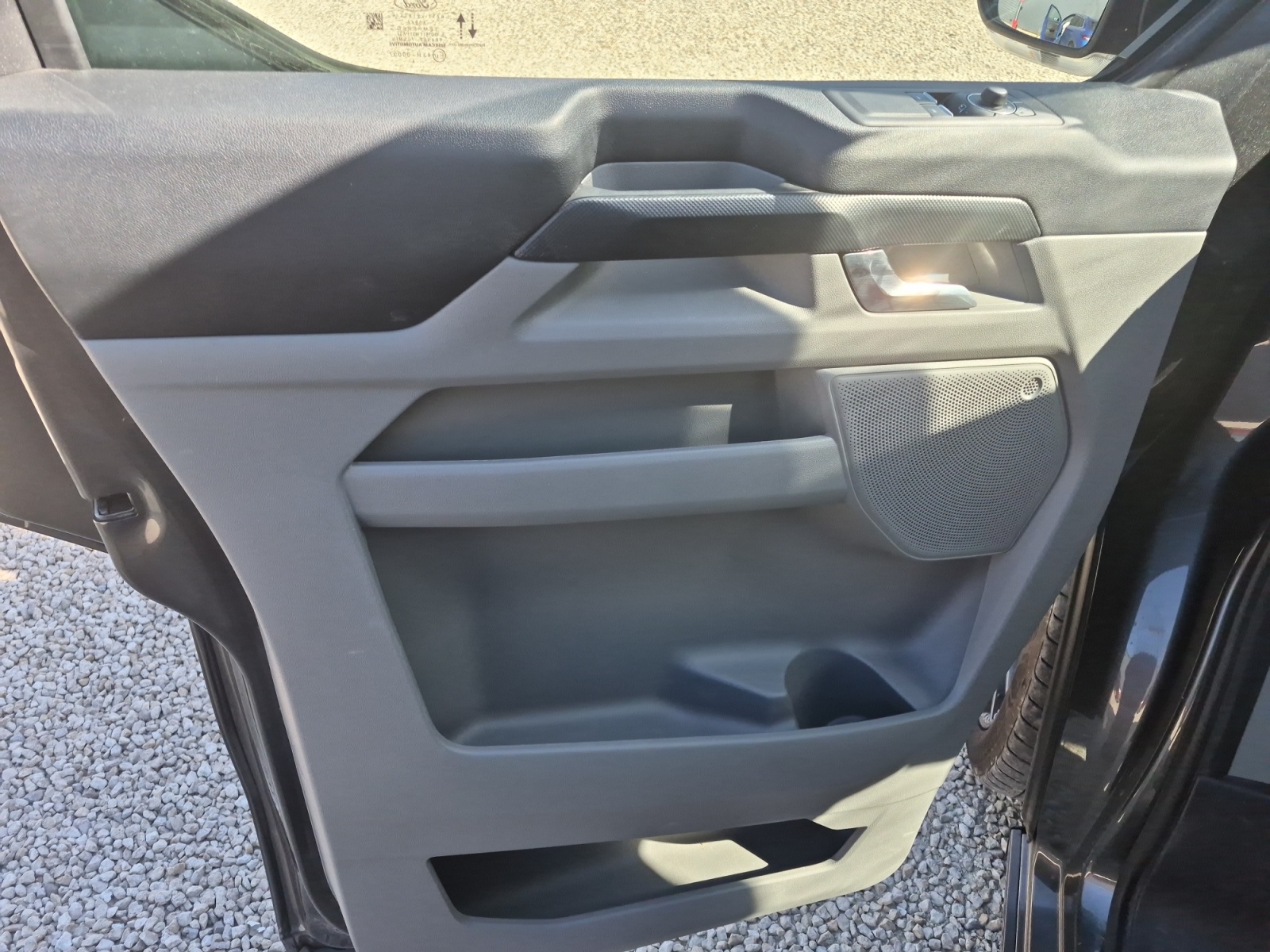 Ford Transit Custom Vu 17