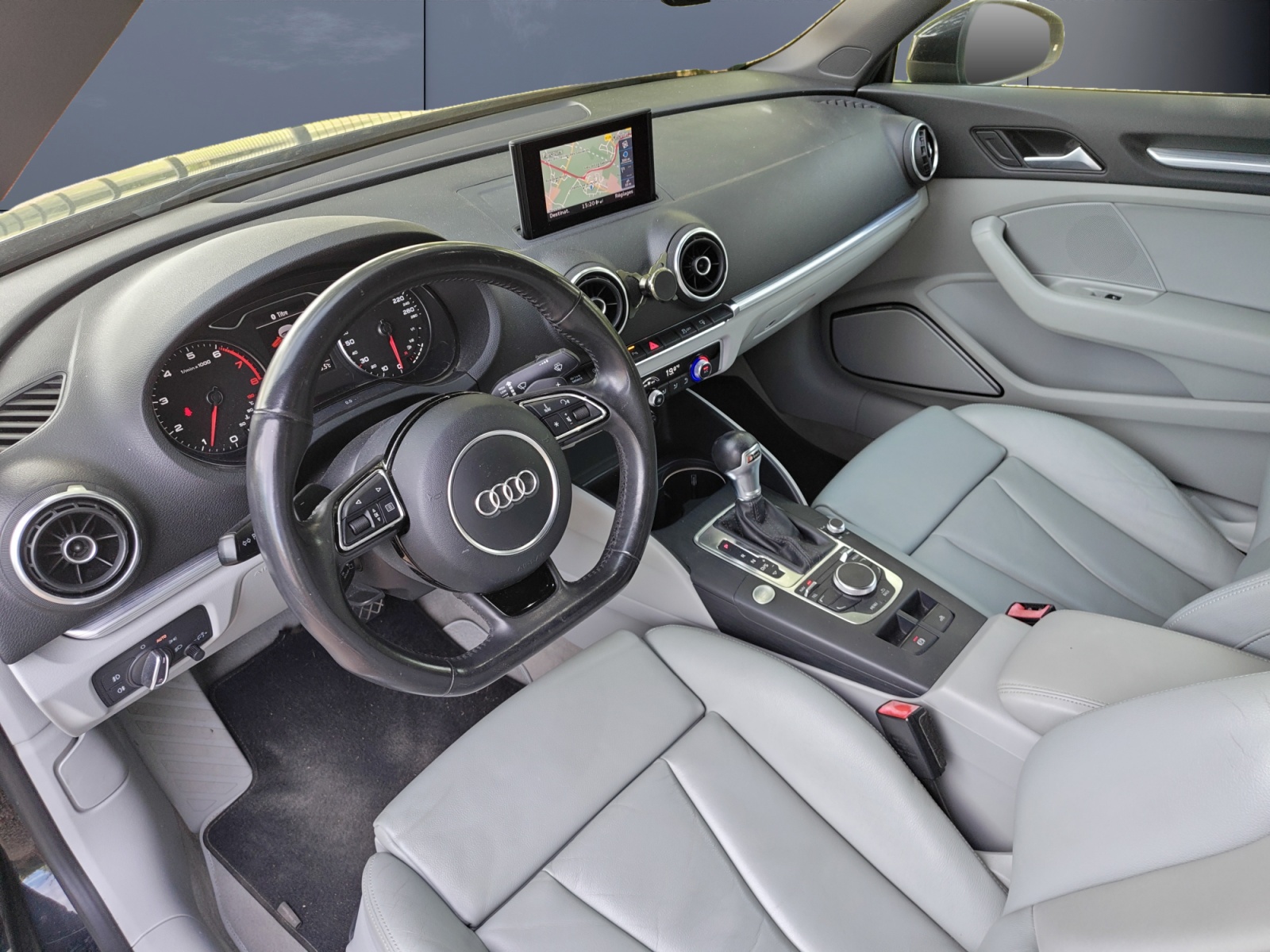 Audi A3 8