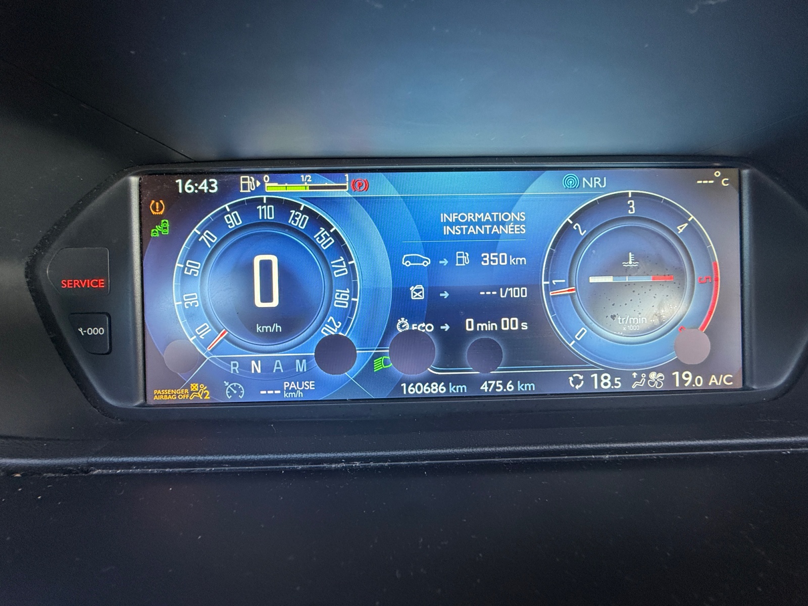 Citroen C4 Grand Picasso 16