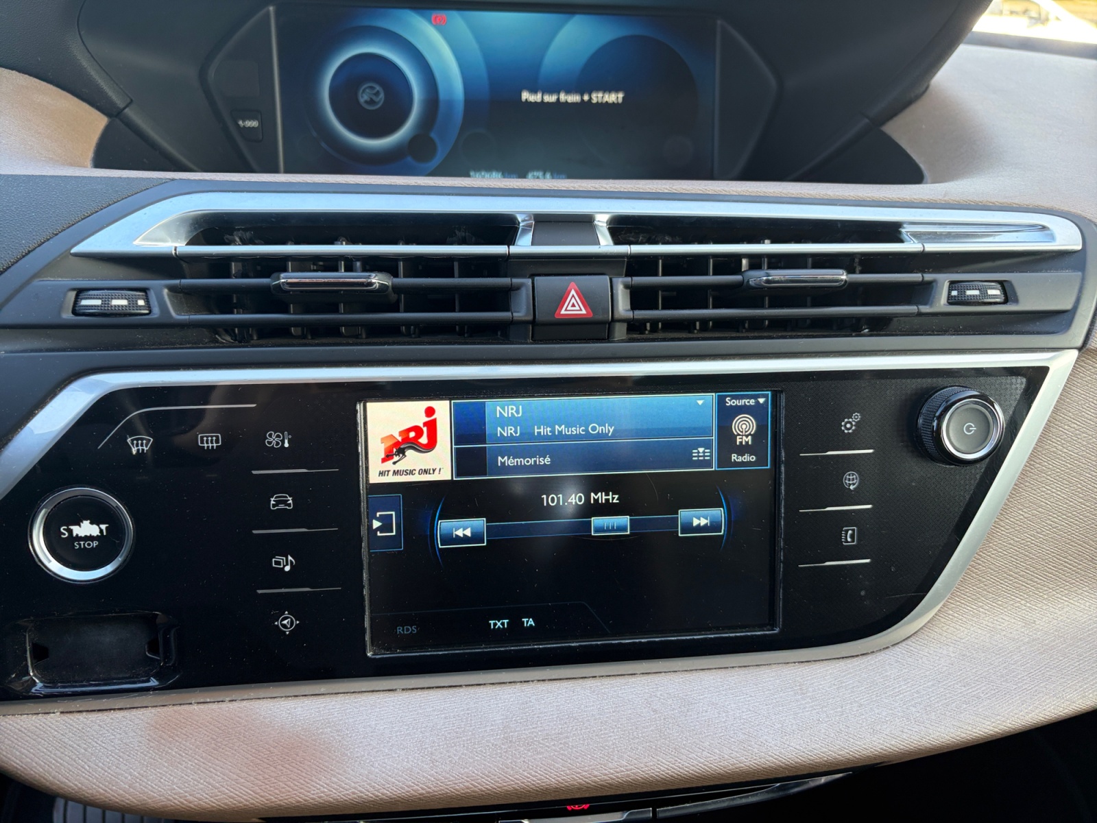 Citroen C4 Grand Picasso 23