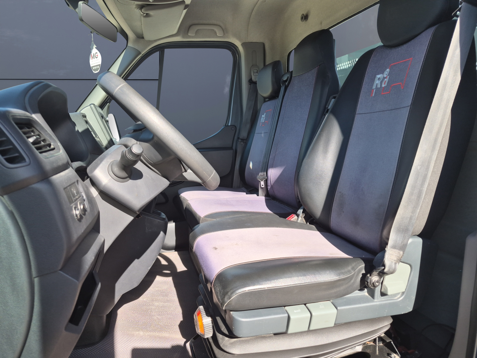 Renault Master Vu 9
