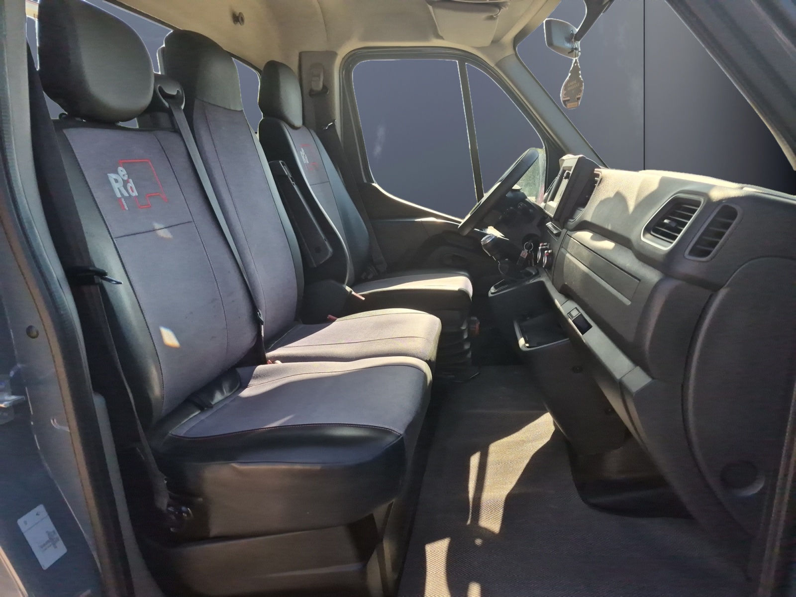 Renault Master Vu 13