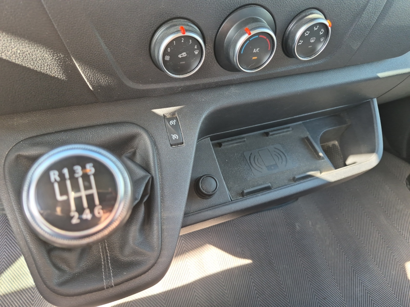 Renault Master Vu 20