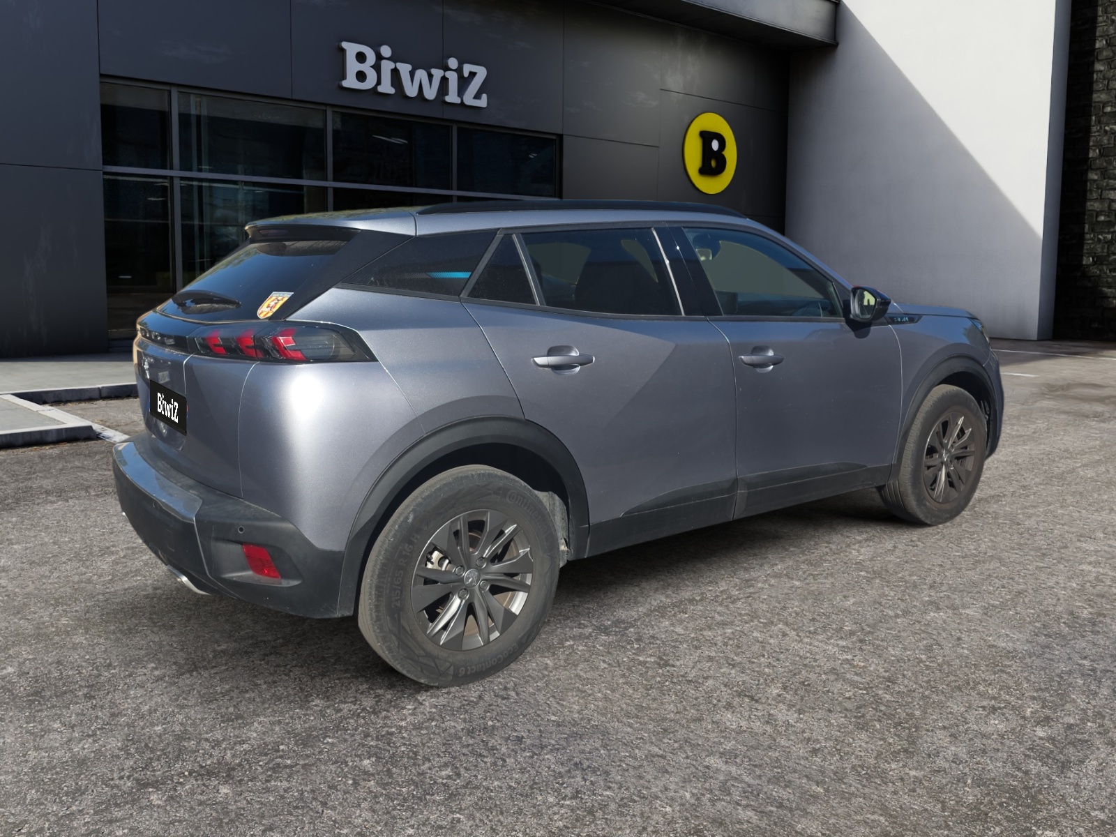 Peugeot 2008 4