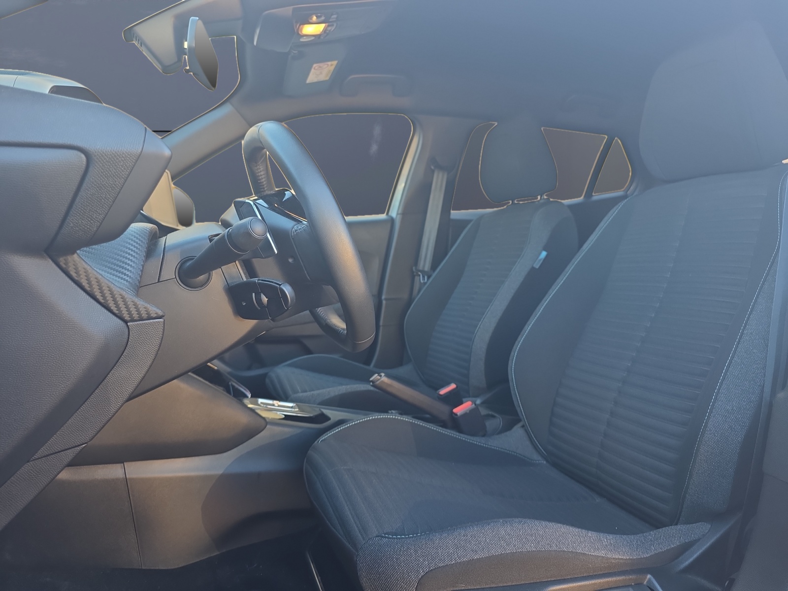 Peugeot 2008 9