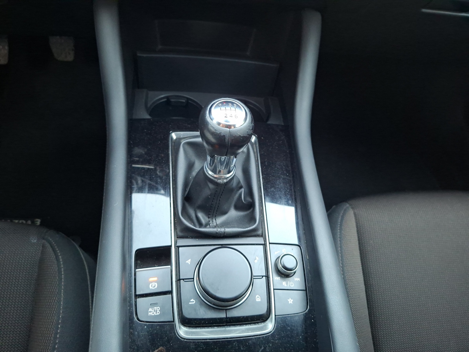 Mazda 3 21