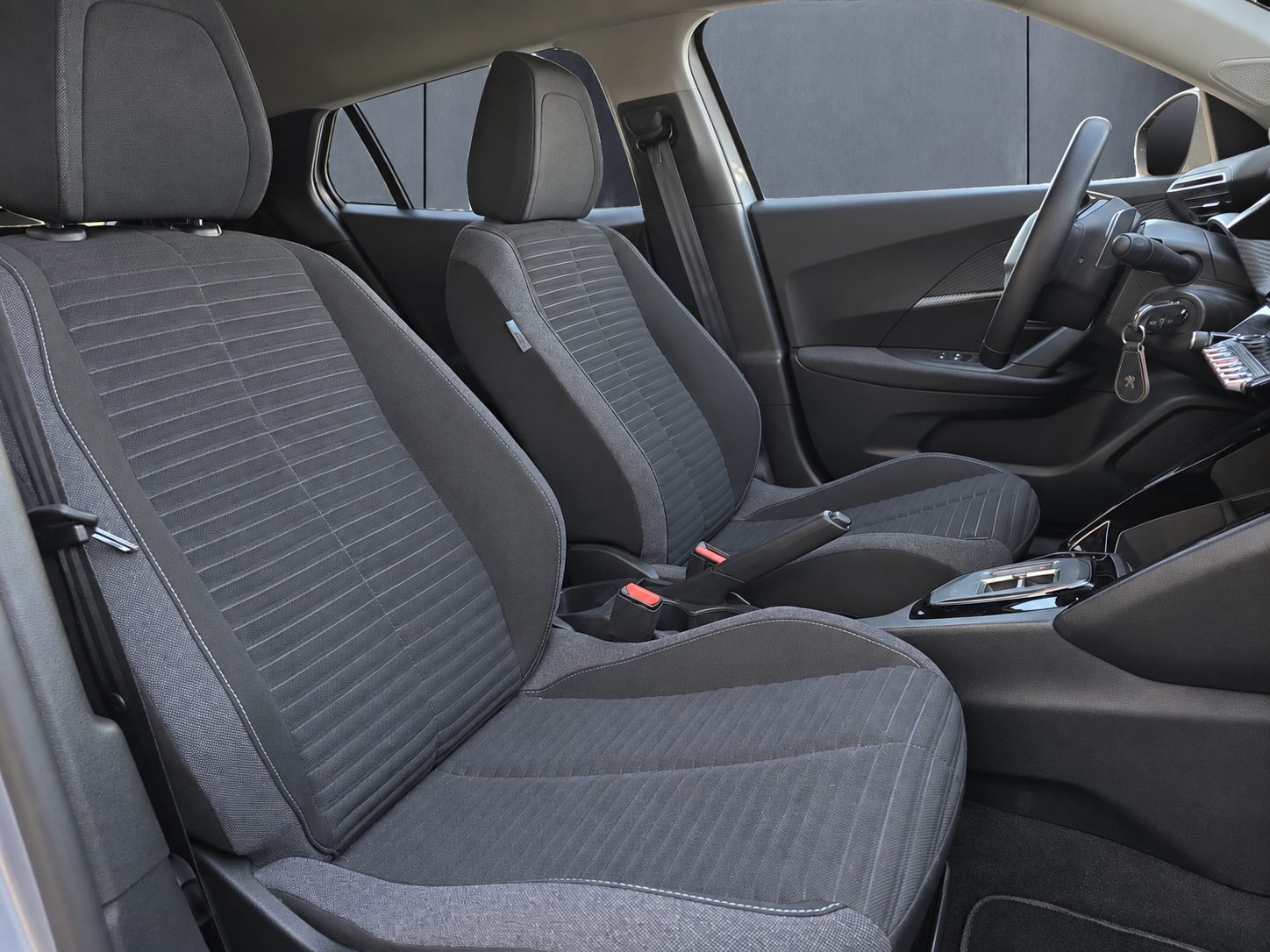 Peugeot 2008 13