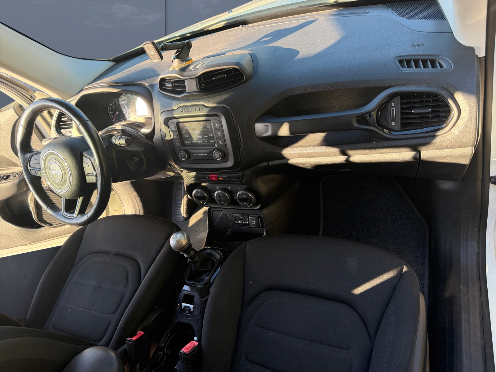 Jeep Renegade 12