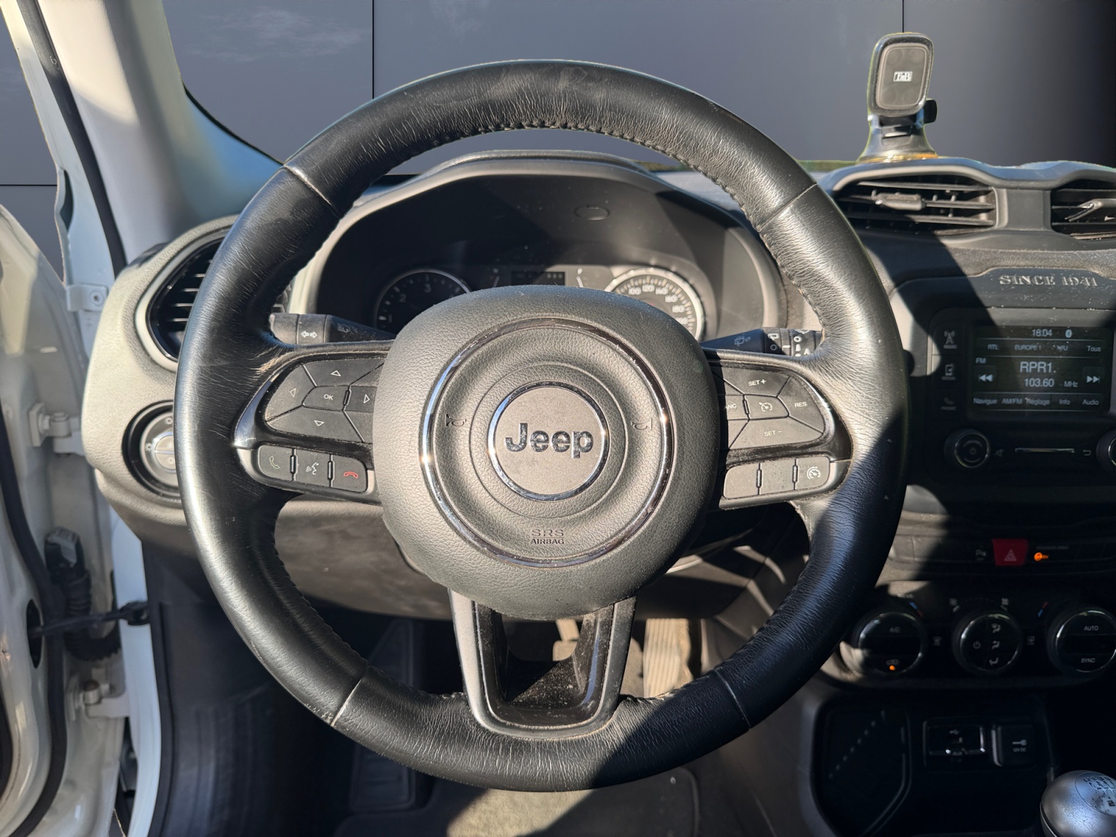 Jeep Renegade 15