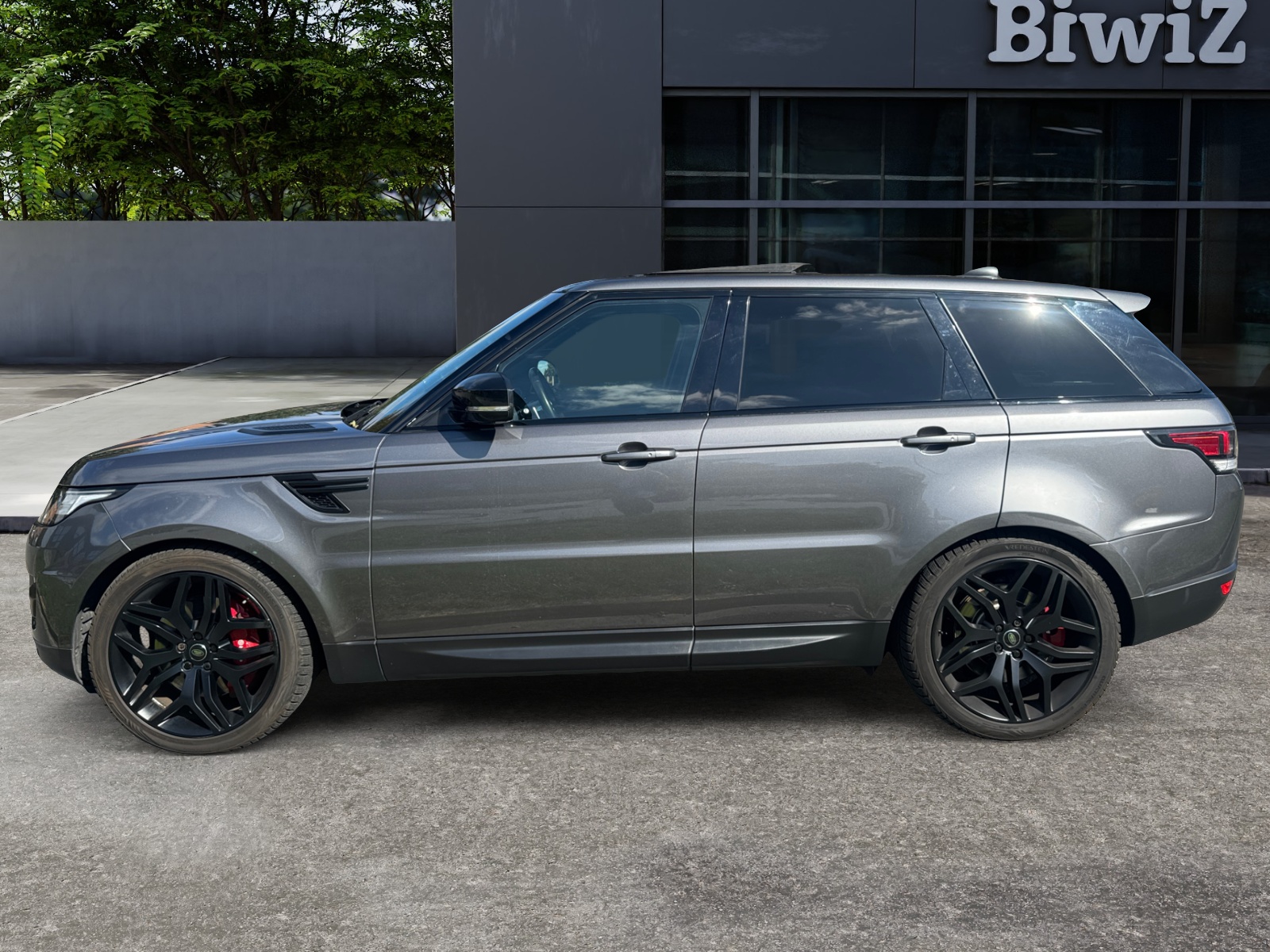 Land Rover Range Rover Sport 1